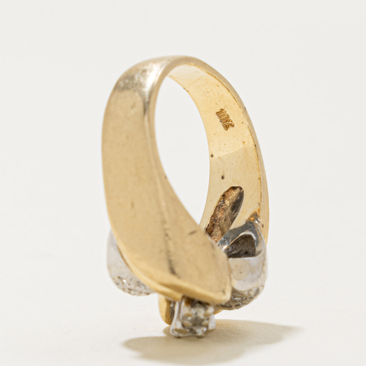 10k Diamond Textured Wave Ring | 0.35ctw | SZ 7