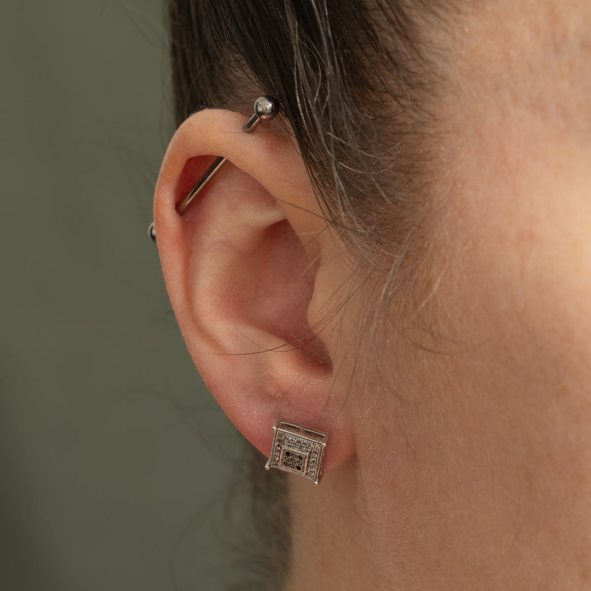 10k Black & White Diamond Square Cluster Stud Earrings | 0.10ctw