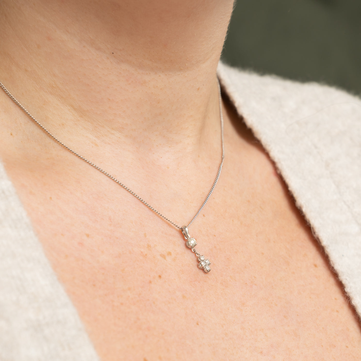 14k Diamond Cluster Drop Pendant | 0.25ctw