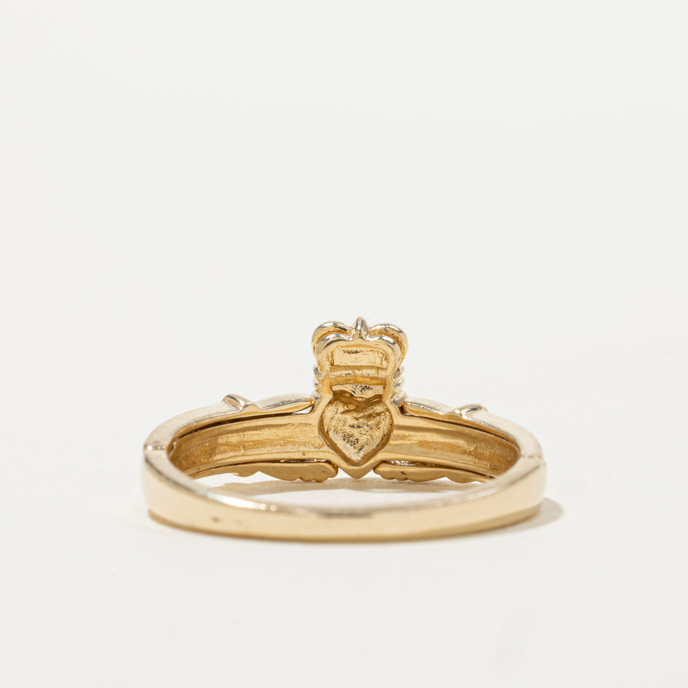 14k Pave Set Diamond Claddagh Ring | SZ 7.25
