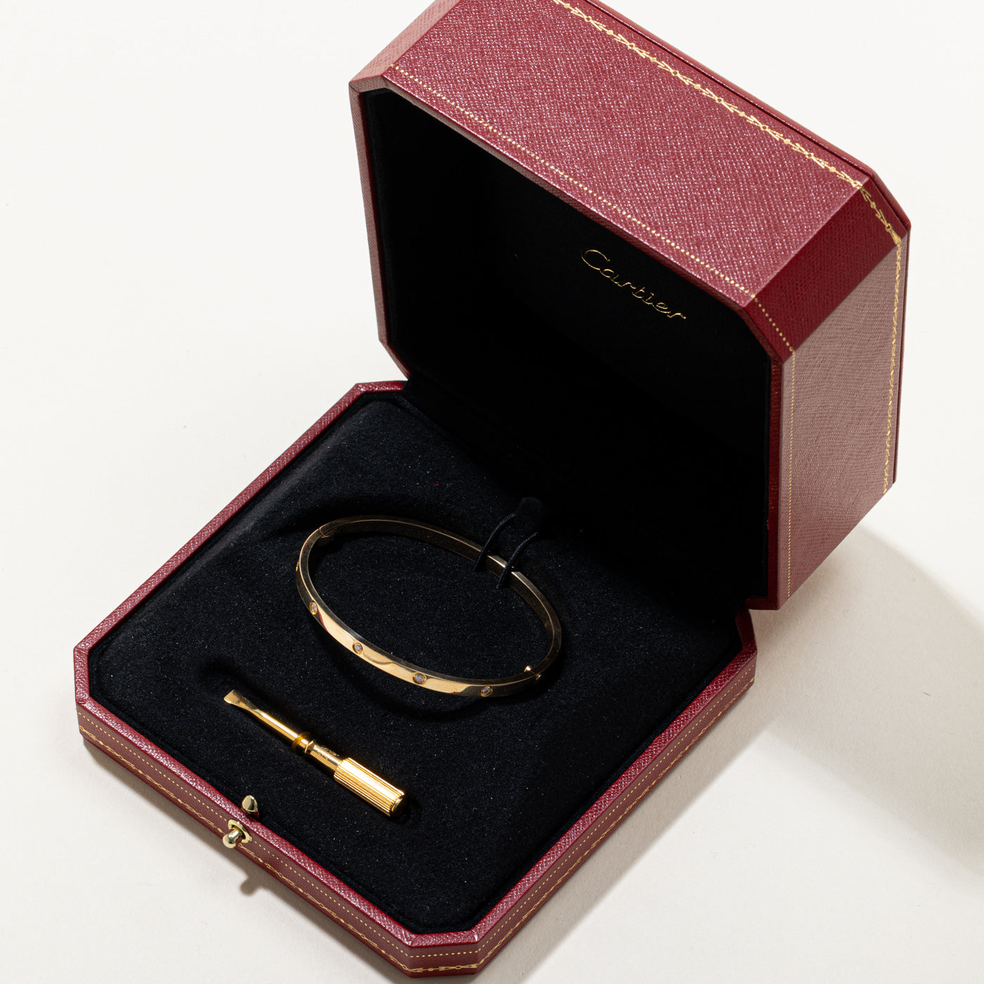 'Cartier' 10 Diamonds Love Bracelet Small Model | 0.21ctw | Cartier Size 18