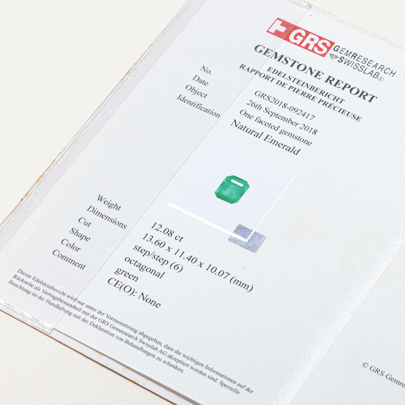 Pendentif émeraude 12,08 ct GRS sans huile et diamants | GRS 12,08 ct | 1,35 ct au total