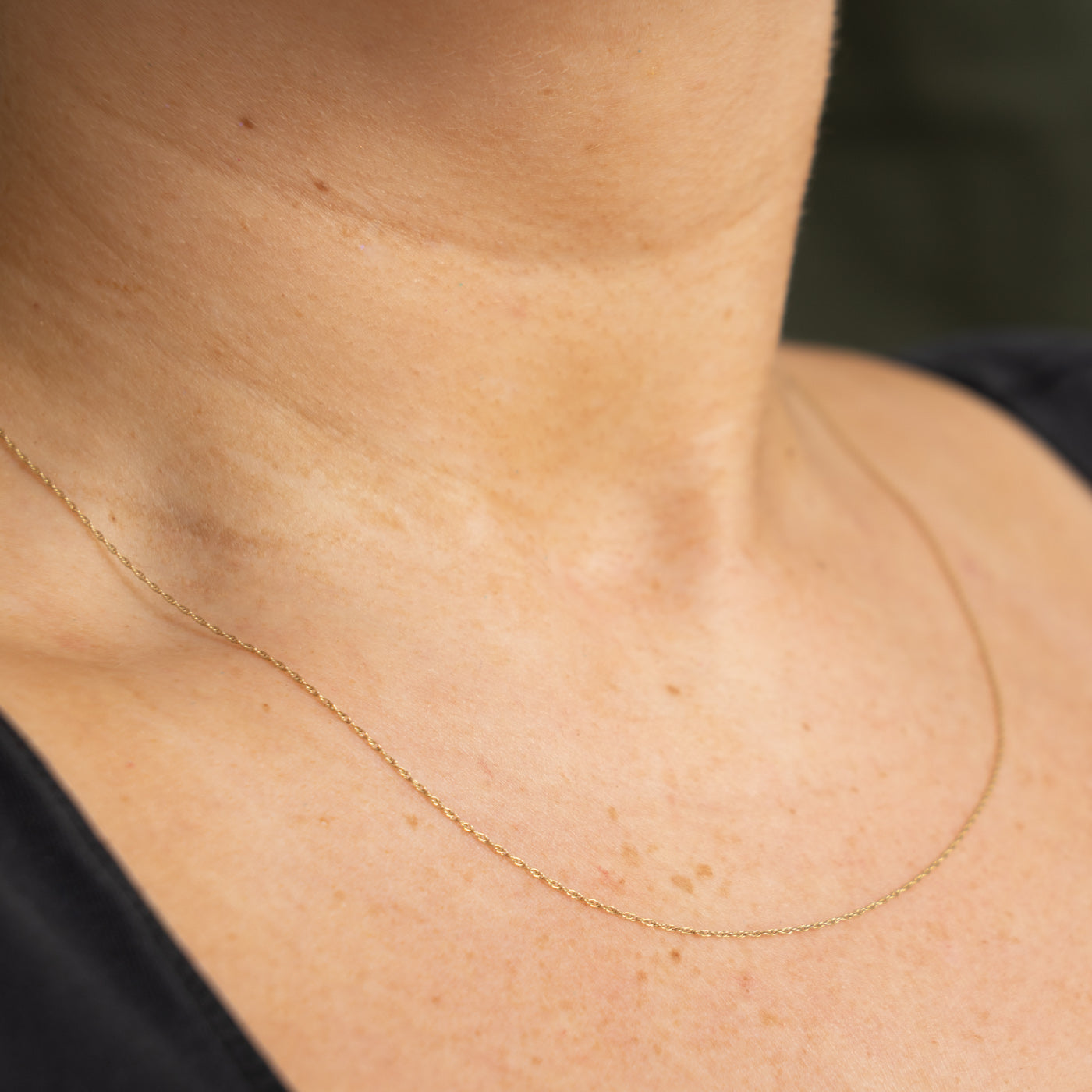 10k Yellow Gold Singapore Chain | 18"