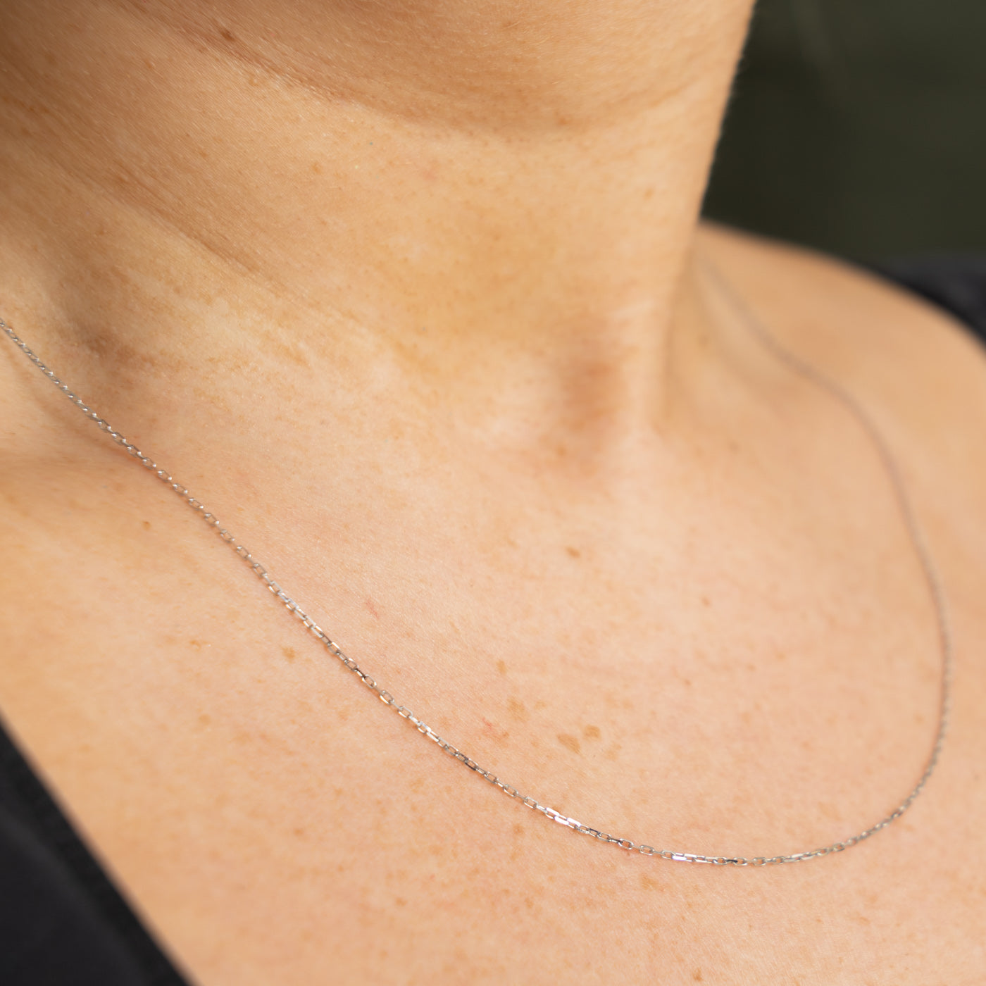 18k White Gold Modified Cable Link Chain | 1.00mm | 17.5"