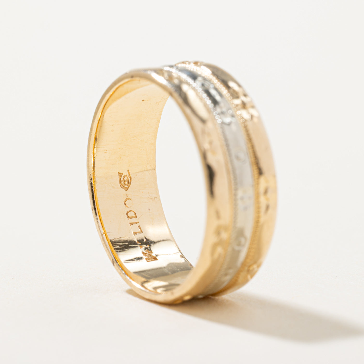 Vintage Canadian 14k Two Tone Gold Engraved Band | 6.25mm | SZ 5.75