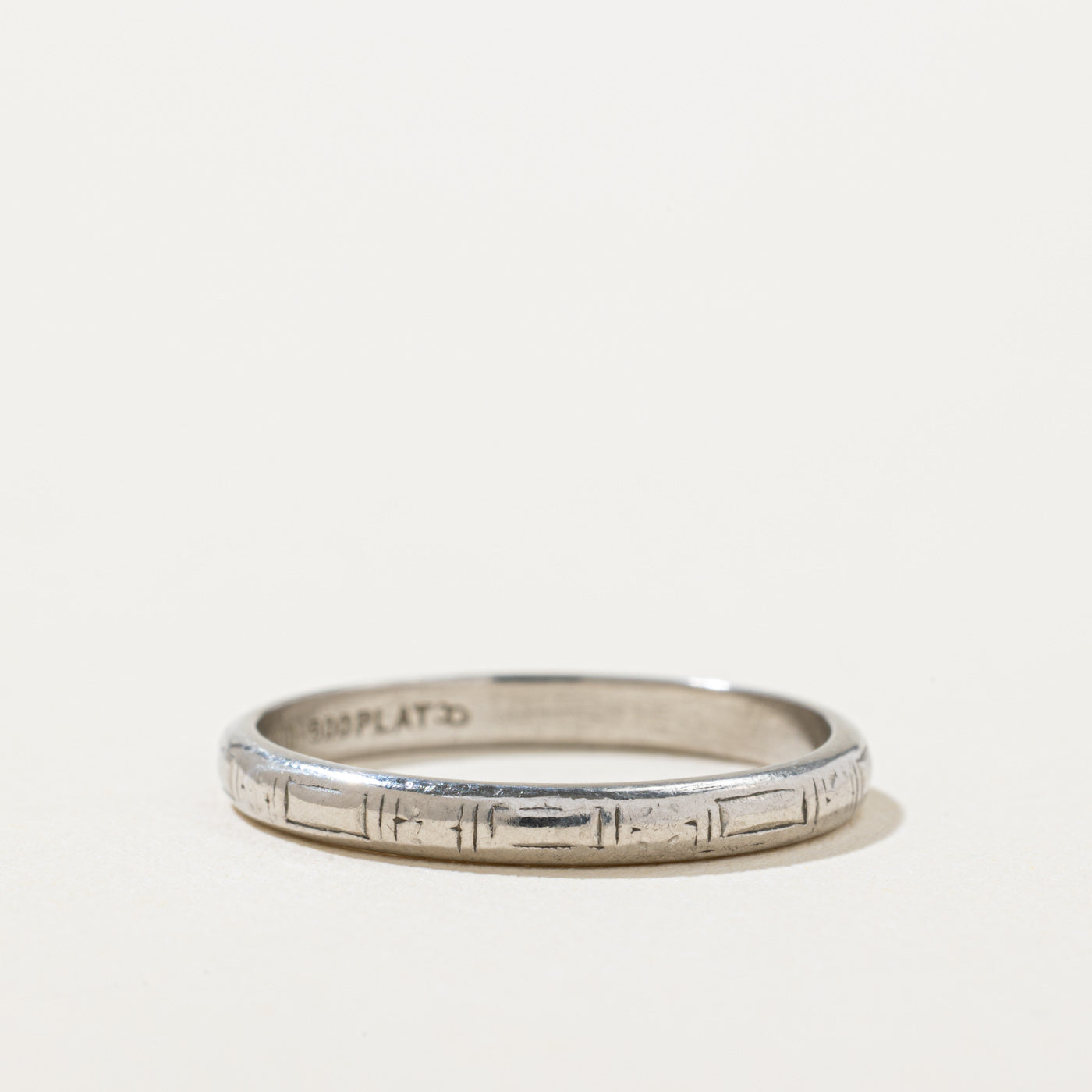 900 Platinum Band | 2.35mm | SZ 6.5