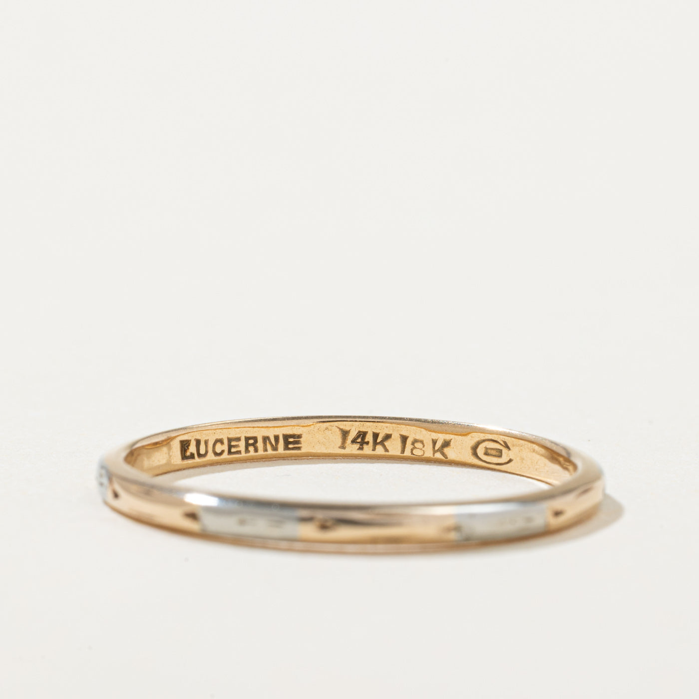 Vintage Canadian Two Tone Gold Engraved Band | SZ 7.75