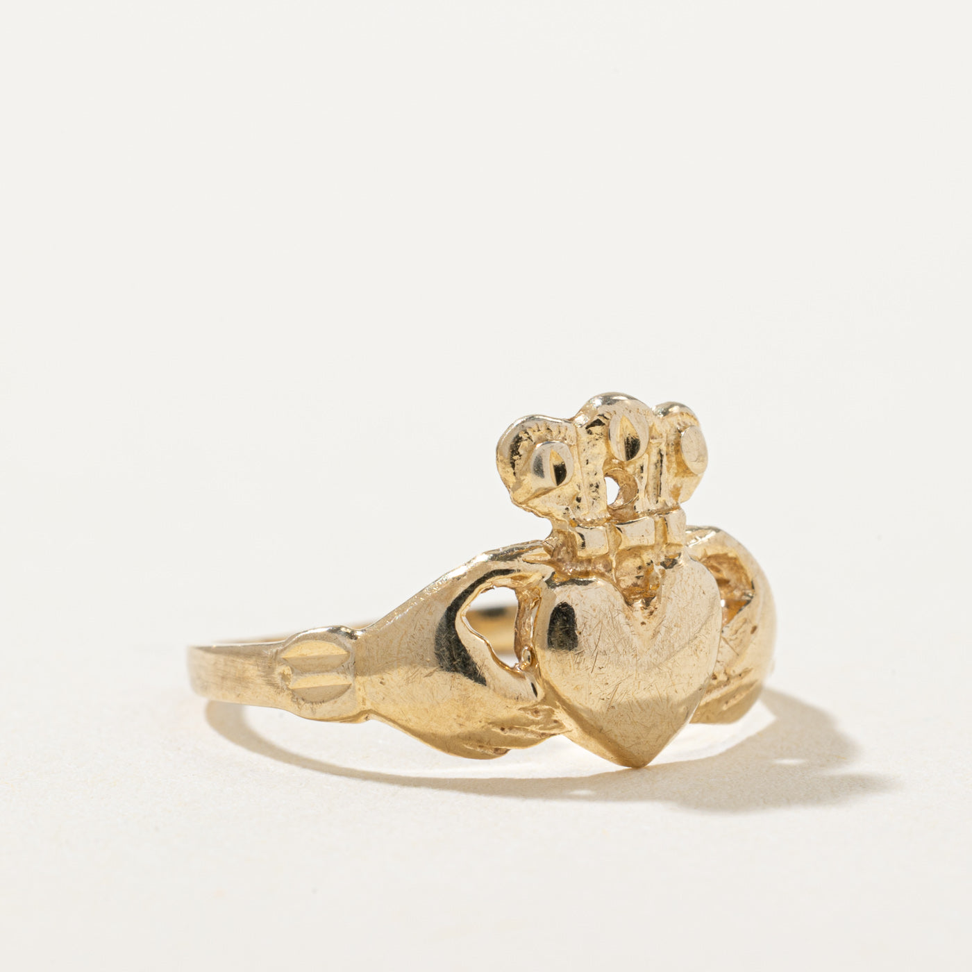 10k Yellow Gold Claddagh Ring | SZ 4.75