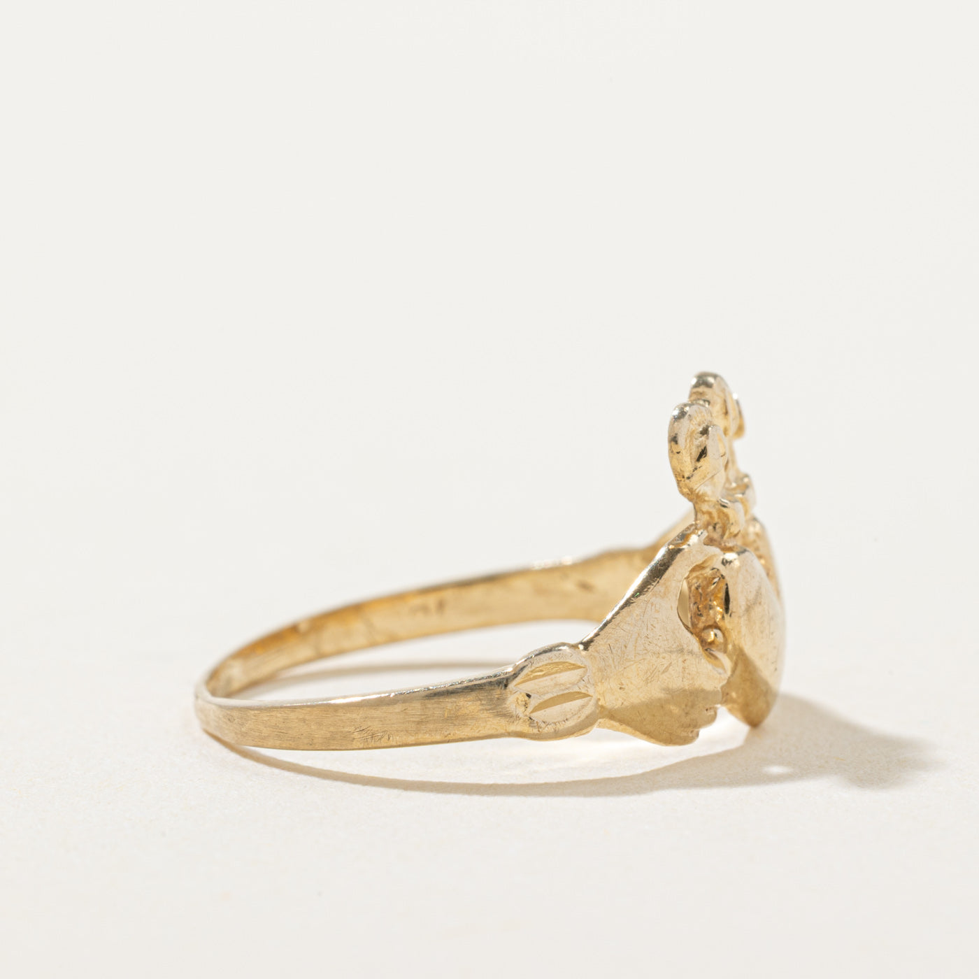 10k Yellow Gold Claddagh Ring | SZ 4.75