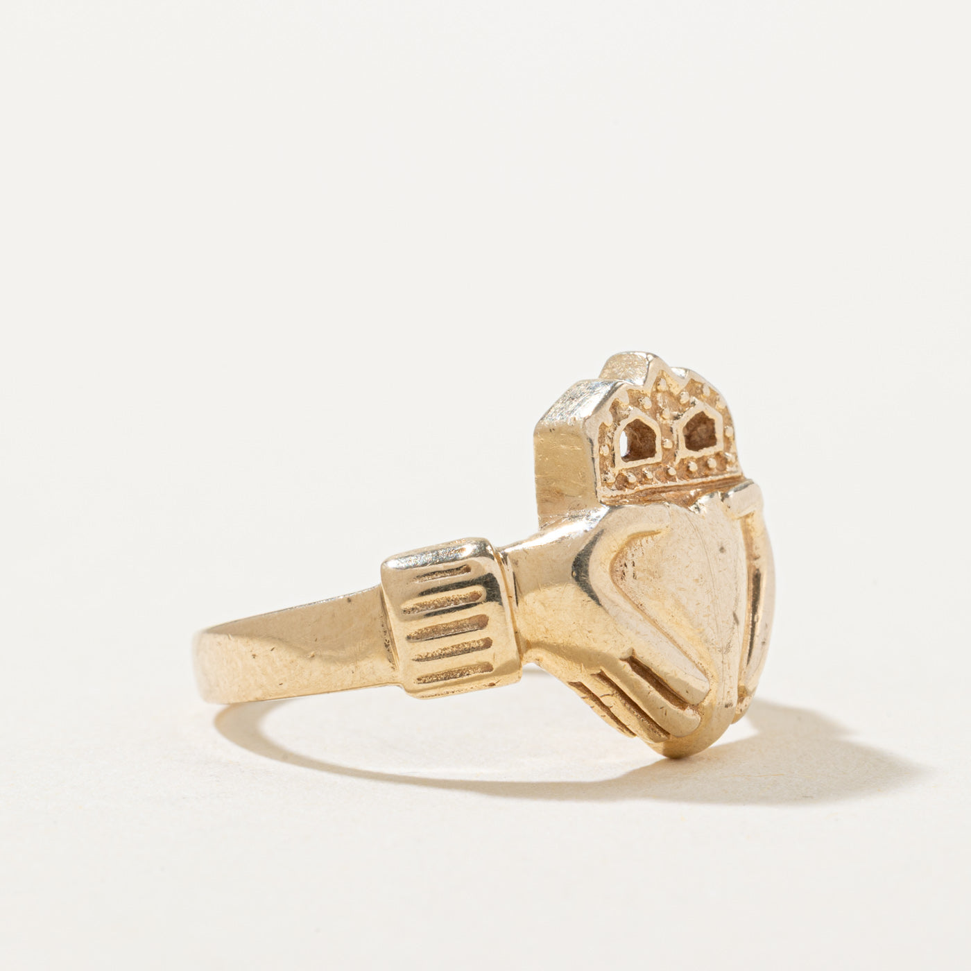 10k Yellow Gold Claddagh Ring | Top: 13.45mm, Band: 2.45mm | SZ 5.75