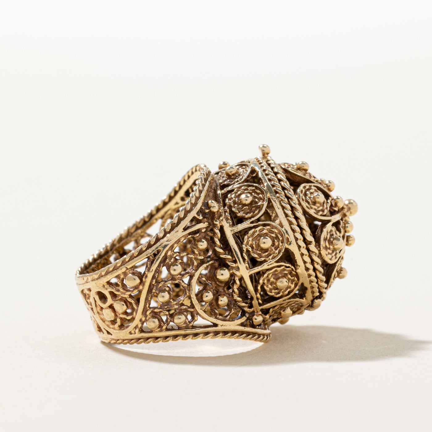 14k Yellow Gold Ornate Dome Cocktail Ring | SZ 5.5