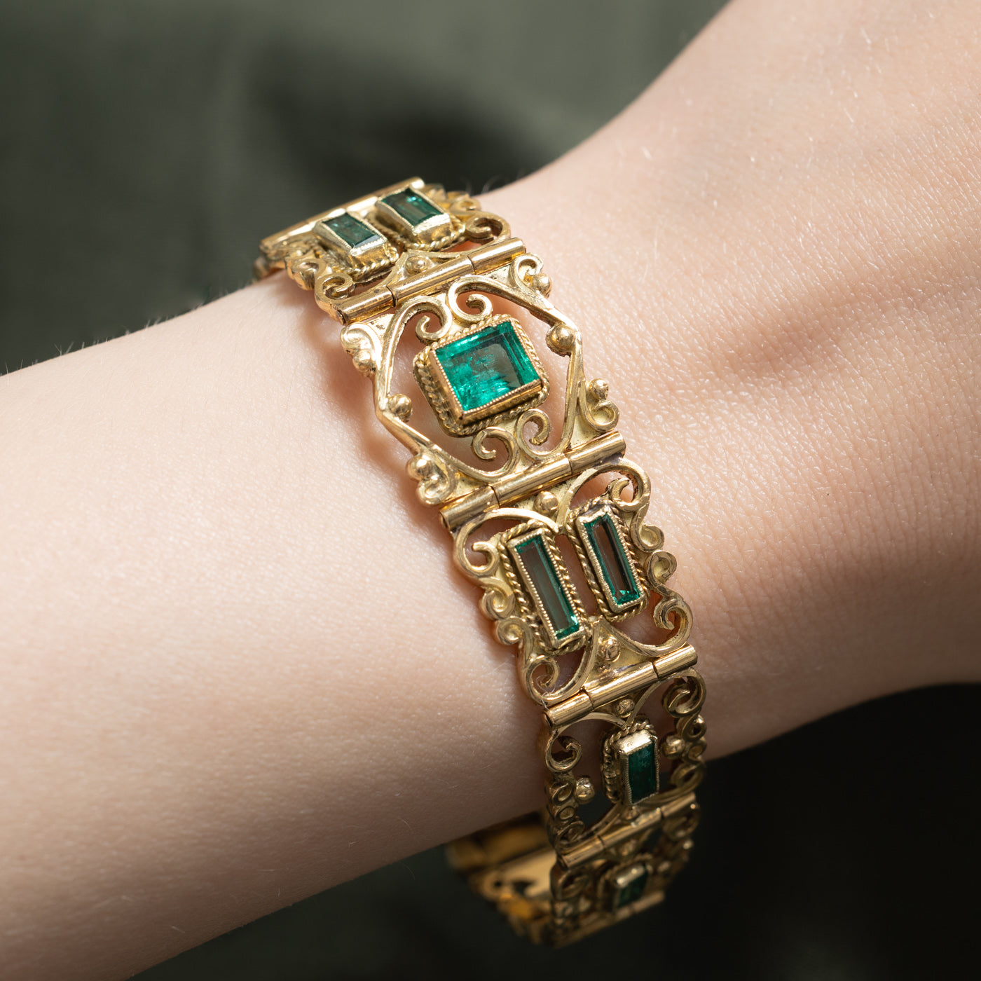 Vintage Natural Emerald Scrollwork Bracelet | 5.50ctw | 7.5"