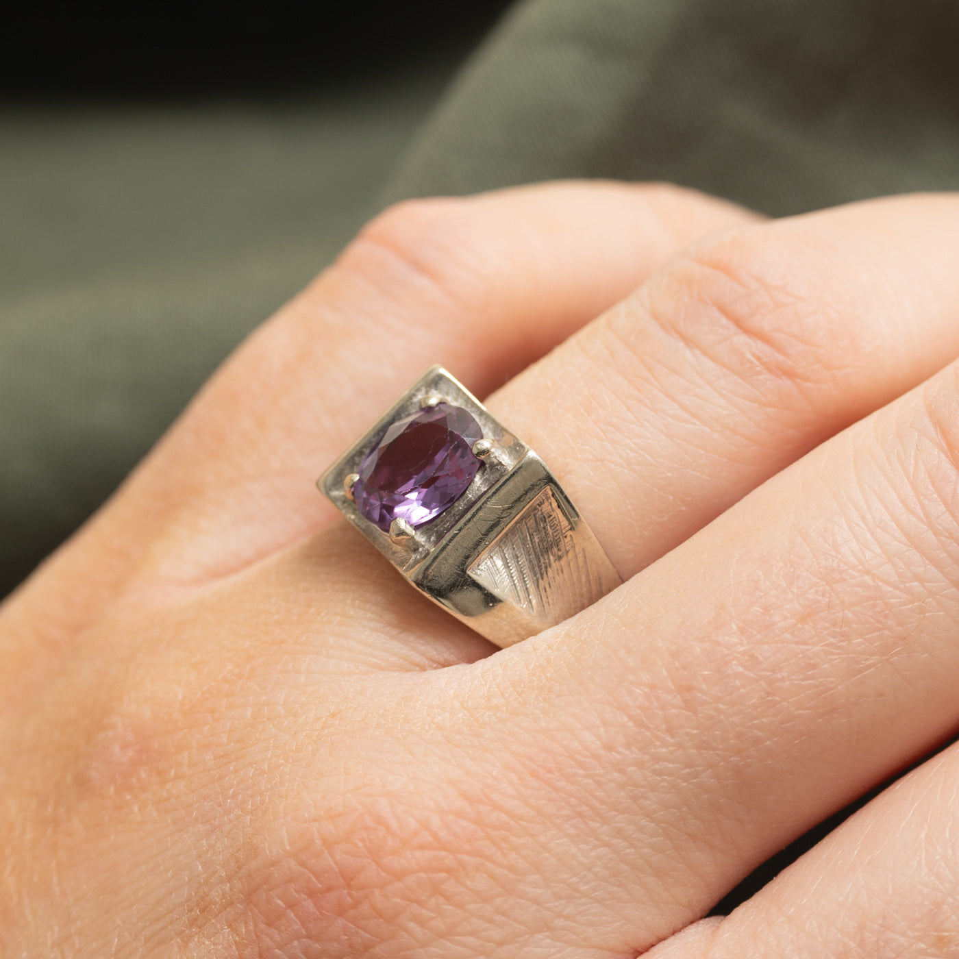 Oval Cut Purple Sapphire Textured Chunky Ring | 1.80ct | SZ 8.25