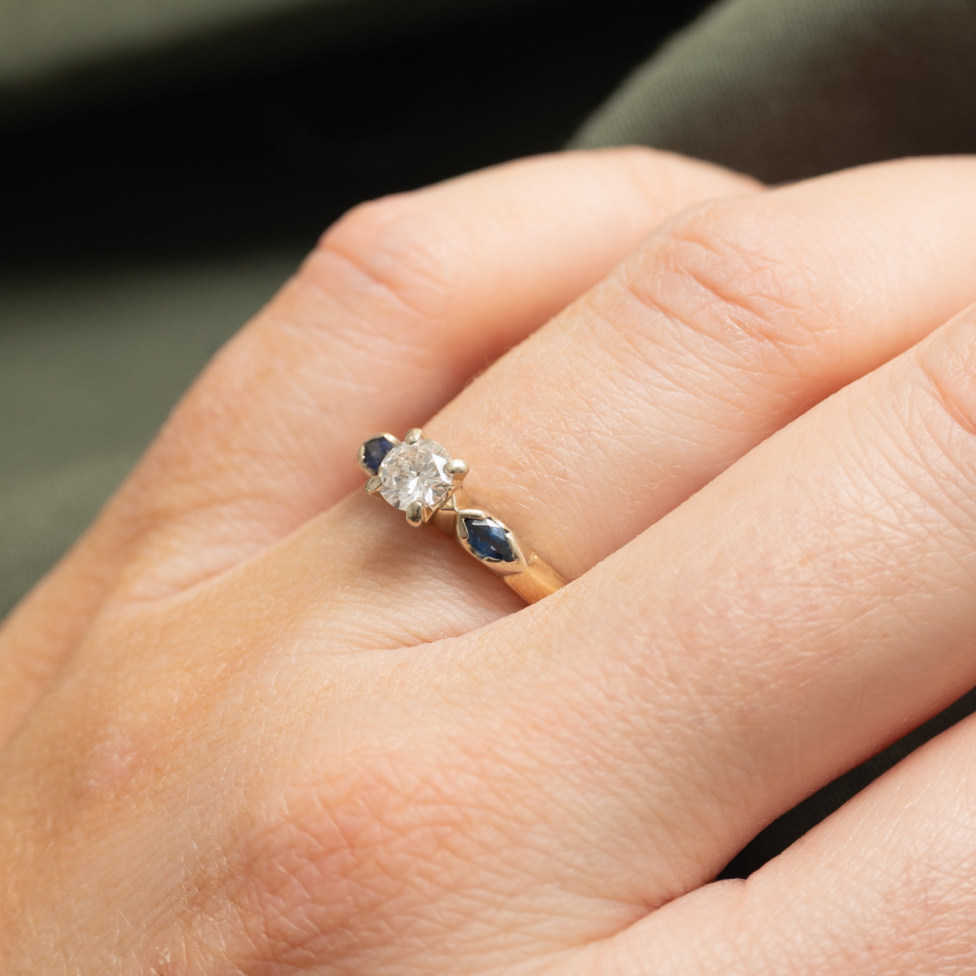 Diamond & Sapphire Accented Geometric Ring | 0.32ct, 0.08ctw | SZ 6.25