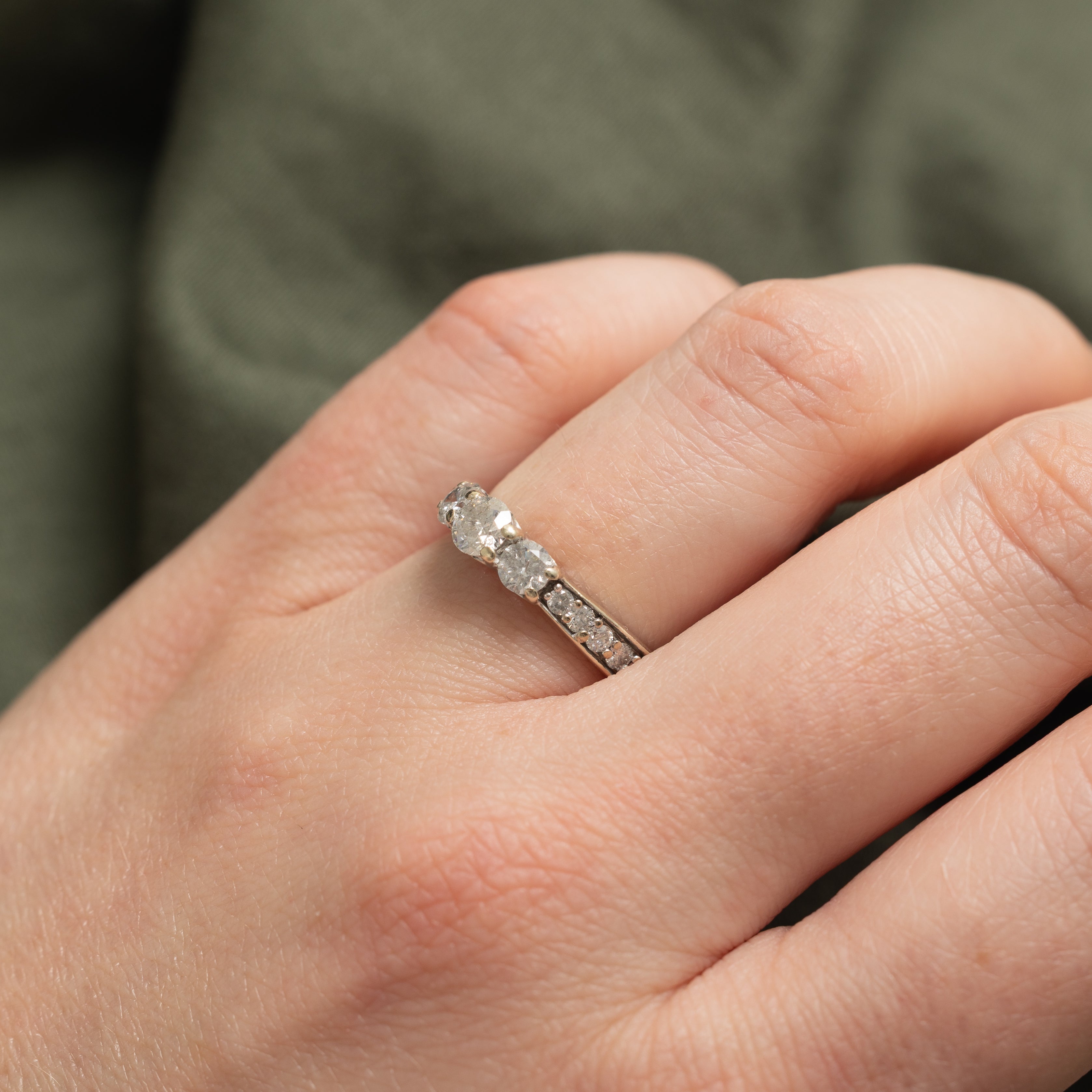 10k Three Stone Diamond Accented Ring | 0.84ctw | SZ 5.75