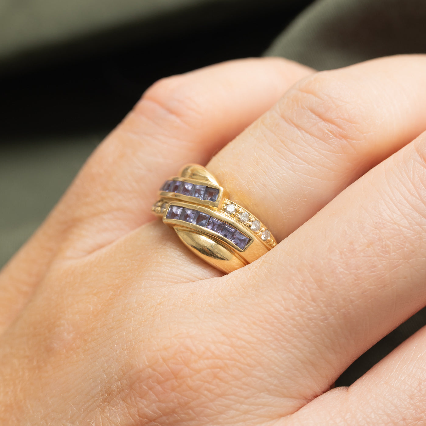 Bague sertie de tanzanite et de diamants (0,30 ct, 0,07 ct) | Taille 5,25