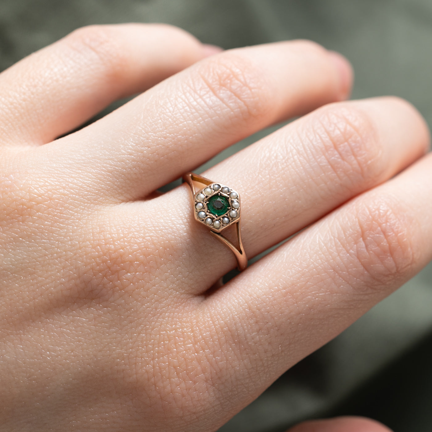 1908 Chester Garnet & Seed Pearls Ring | 0.02ctw | SZ 7