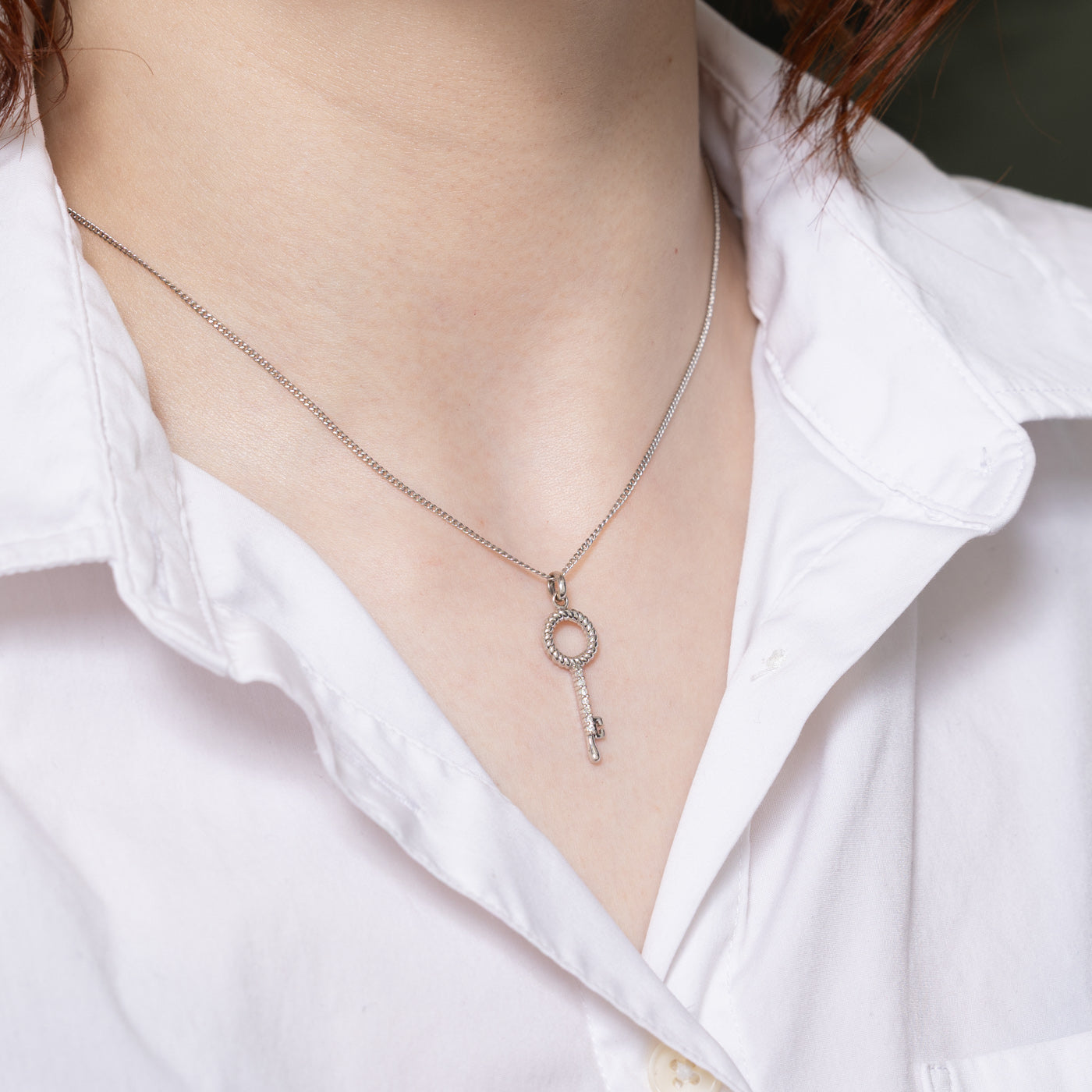 Diamond Key Pendant | 0.05ctw