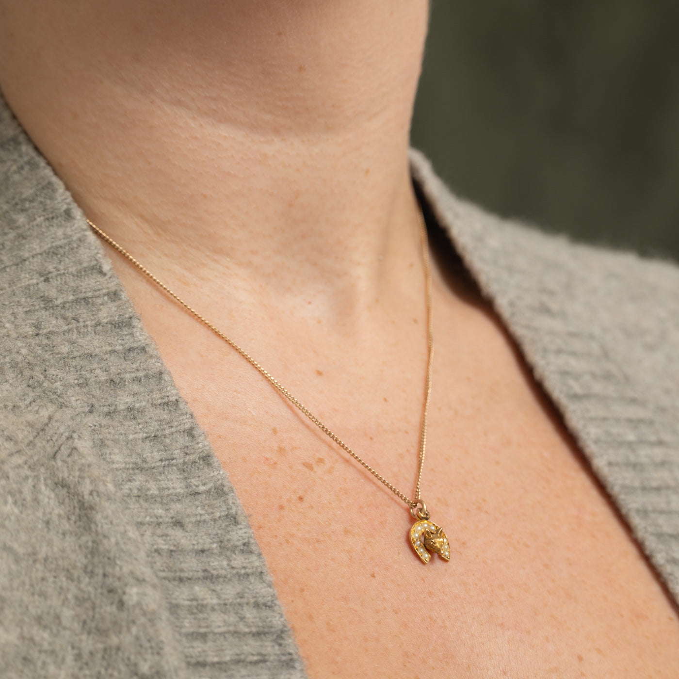 15k Yellow Gold Seed Pearls Horseshoe & Fox Charm
