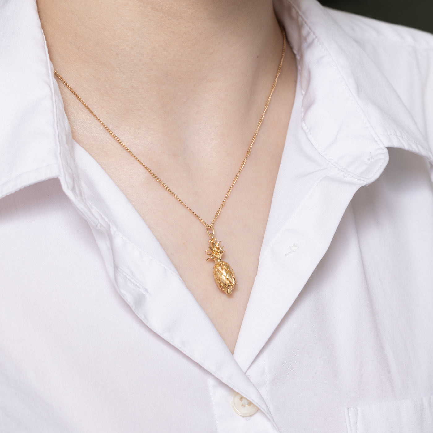 18K Yellow Gold Pineapple Charm