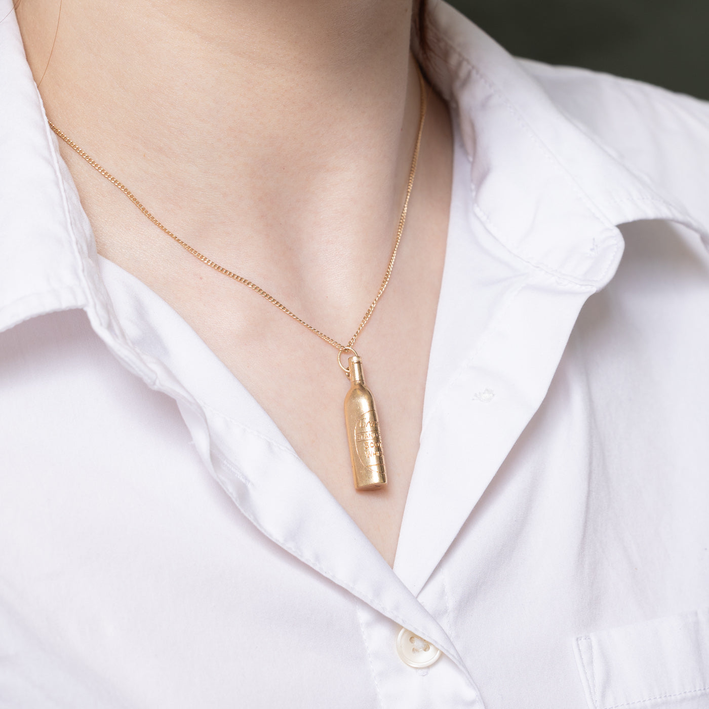 1969 Birmingham 9K Yellow Gold Whiskey Charm