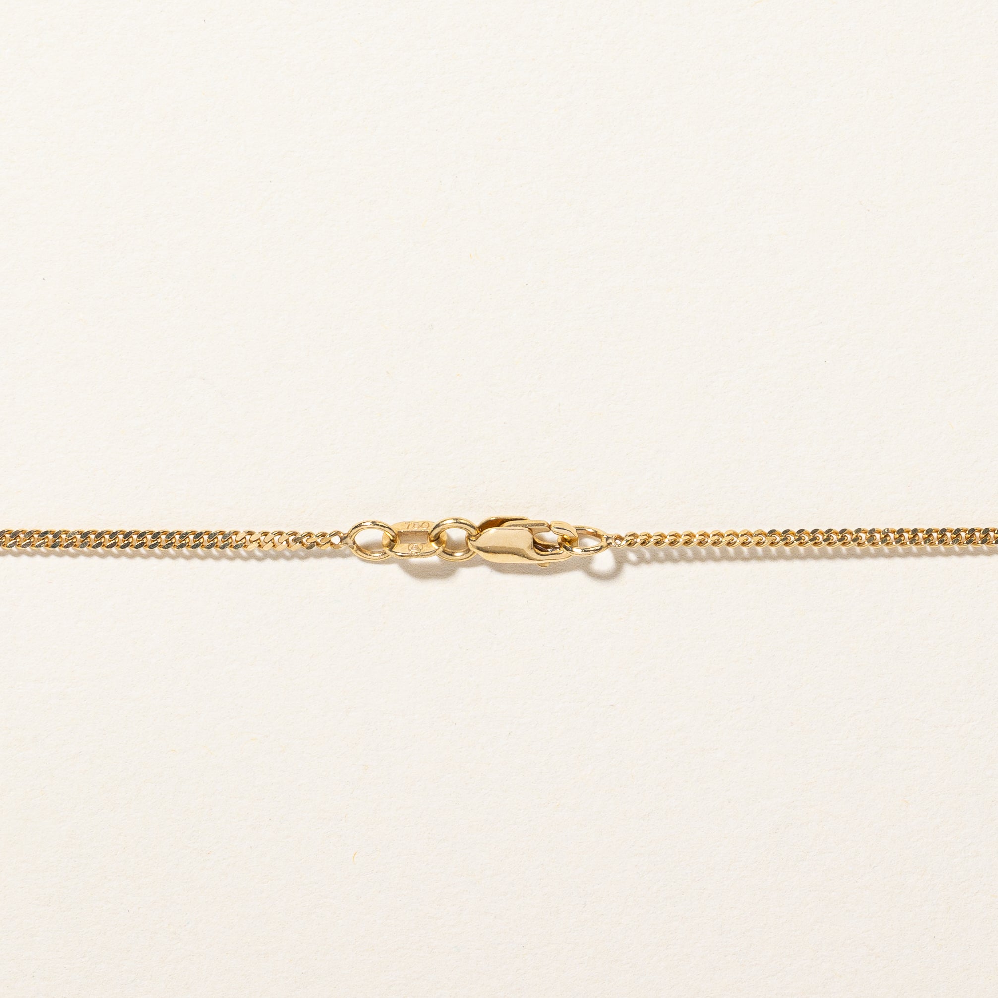 Pendentif et collier en diamants | 0,16 ct | 40,6 cm |