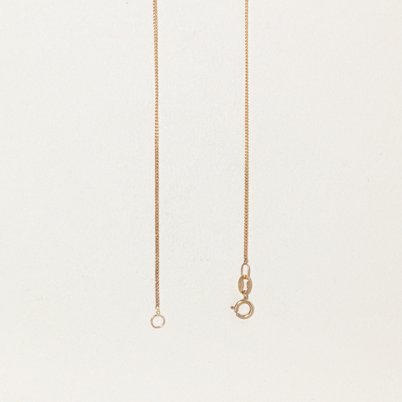 Collier pendentif panthère en or bicolore 10 carats | 45,7 cm