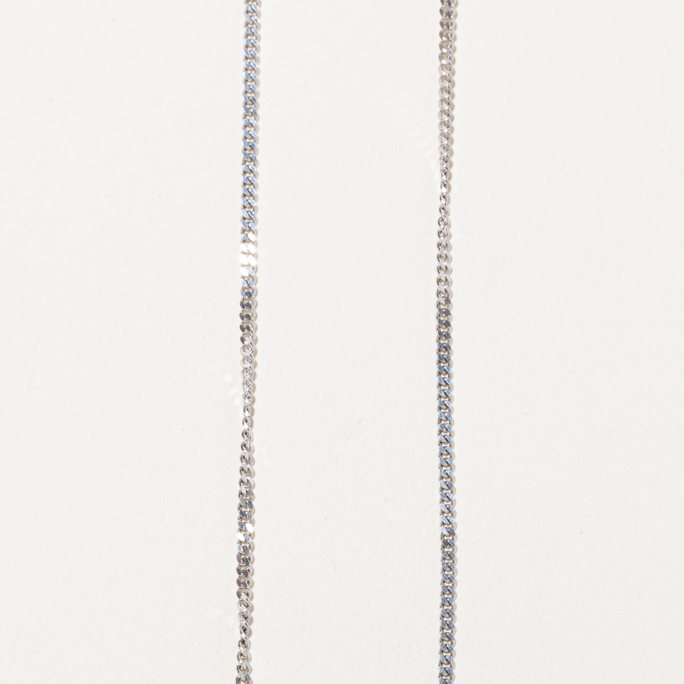 14k White Gold Scrollwork Ornate Pendant Necklace | 23"