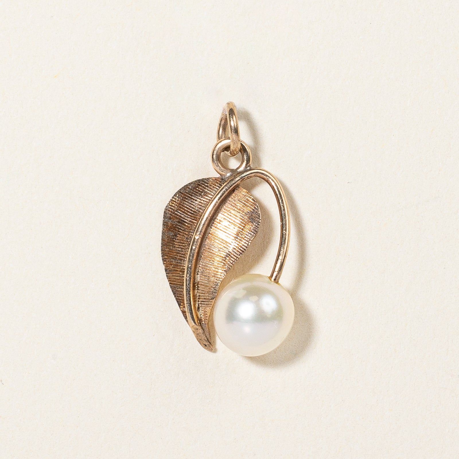 Pearl Leaf Pendant