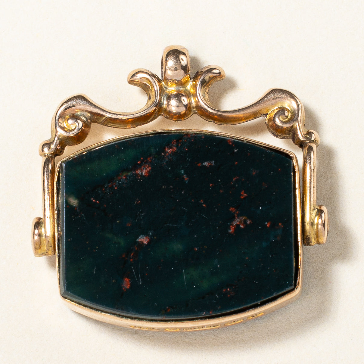 1923 Birmingham Bloodstone & Carnelian Swivel Pendant | 12.50ctw |