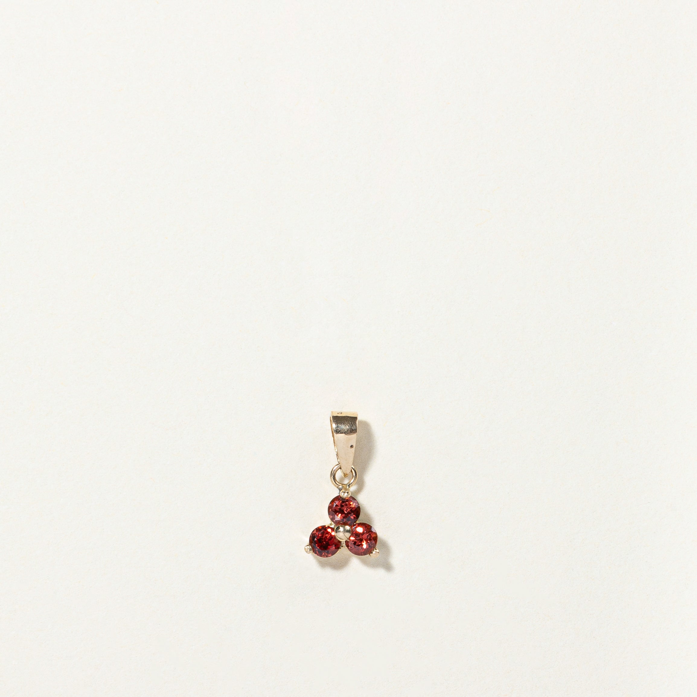 Pendentif en grenat | 0,36 ct |