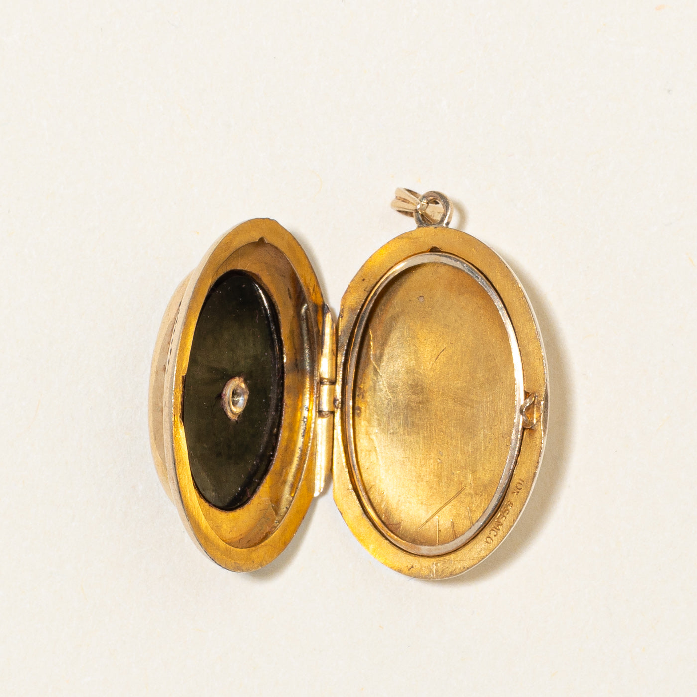 Bezel Set Onyx & Diamond Engraved Flower Locket | 4.00ct, 0.01ct