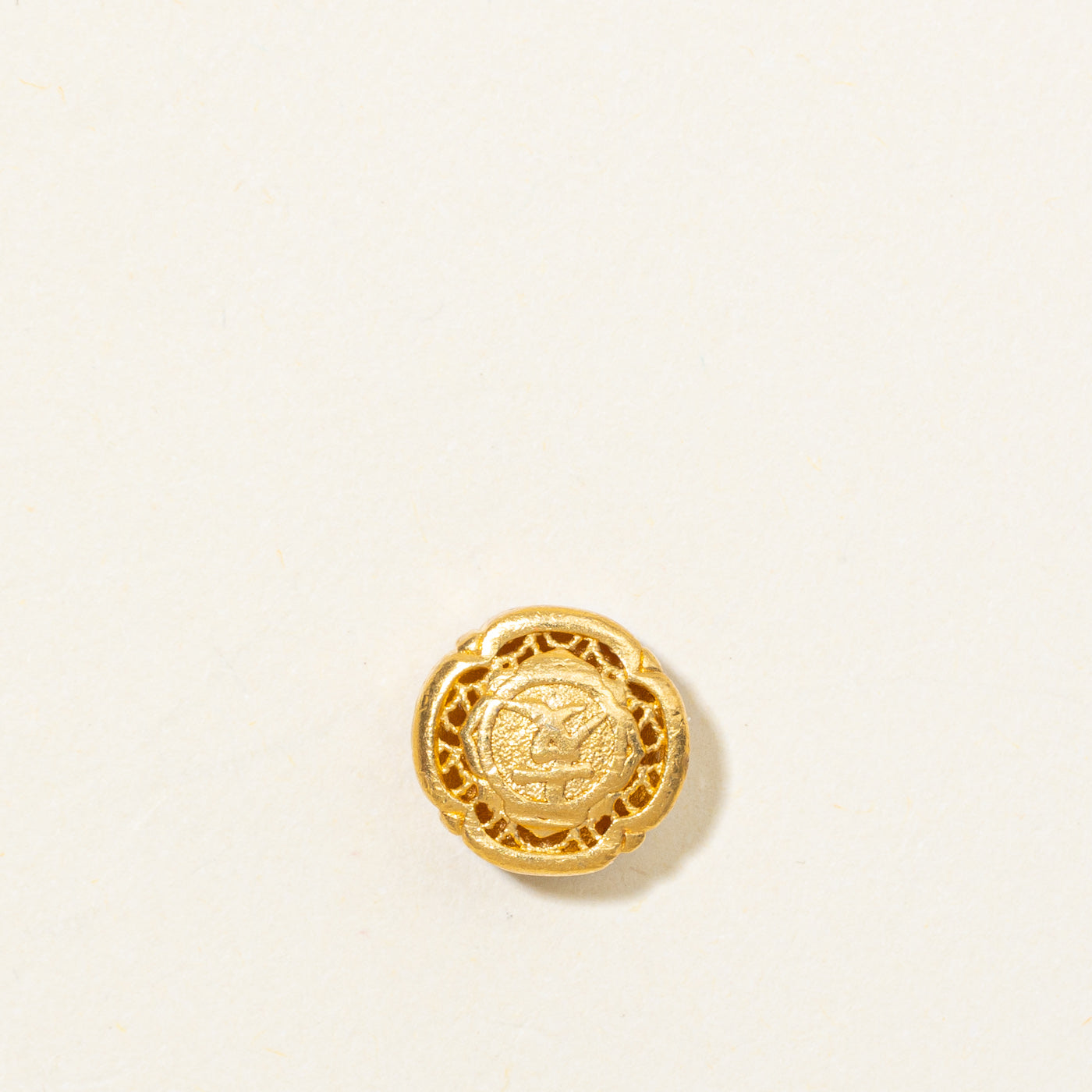 24K Diamond Flower Pendant
