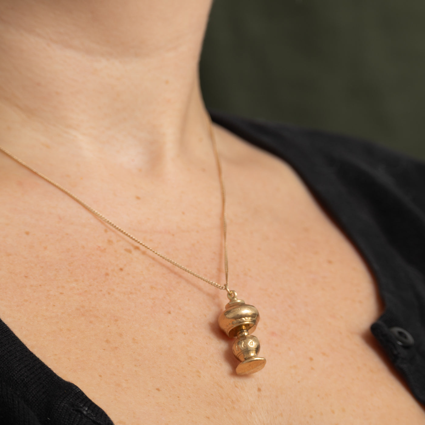 1973 London 9k Yellow Gold Lamp Charm