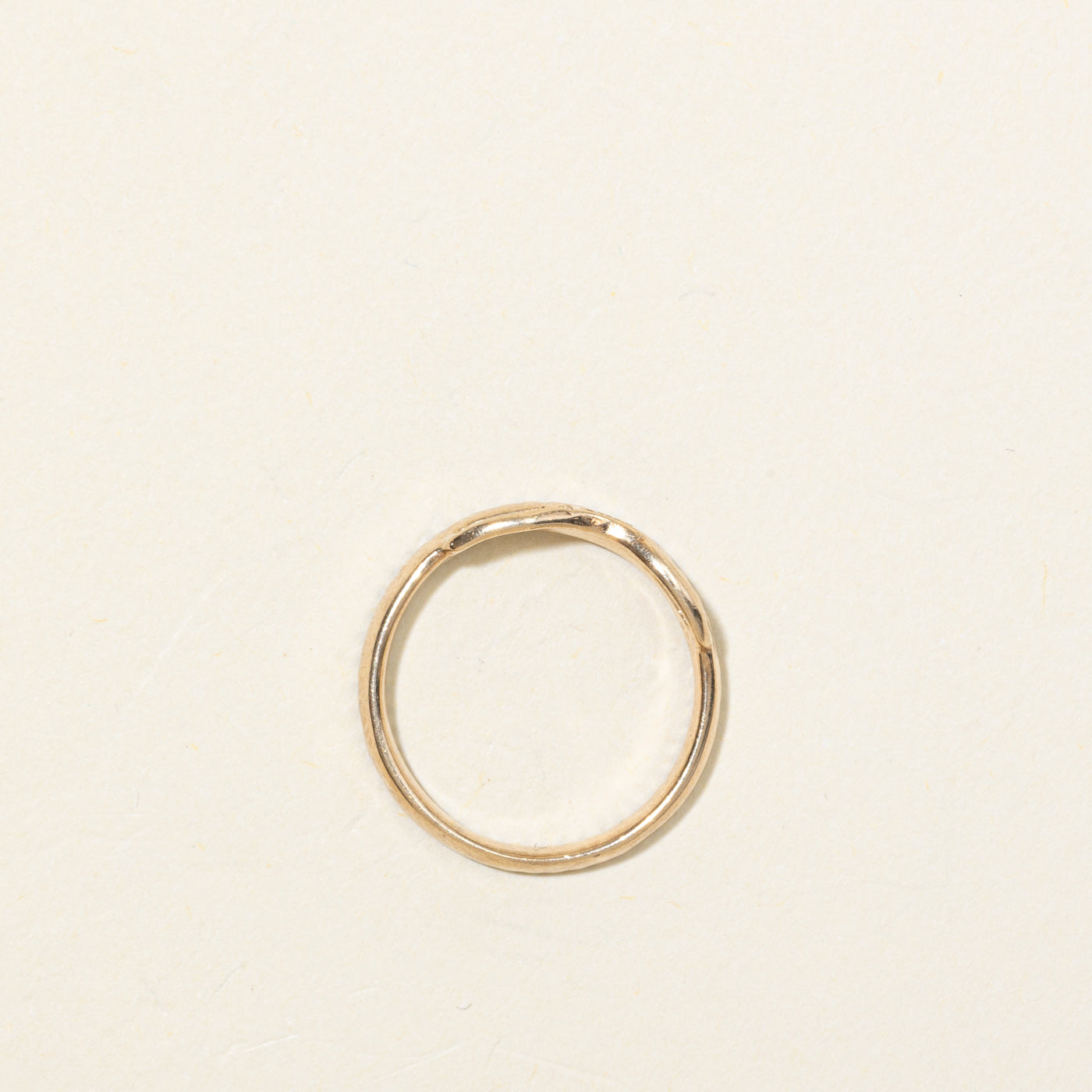 10K Diamond Circle Pendant