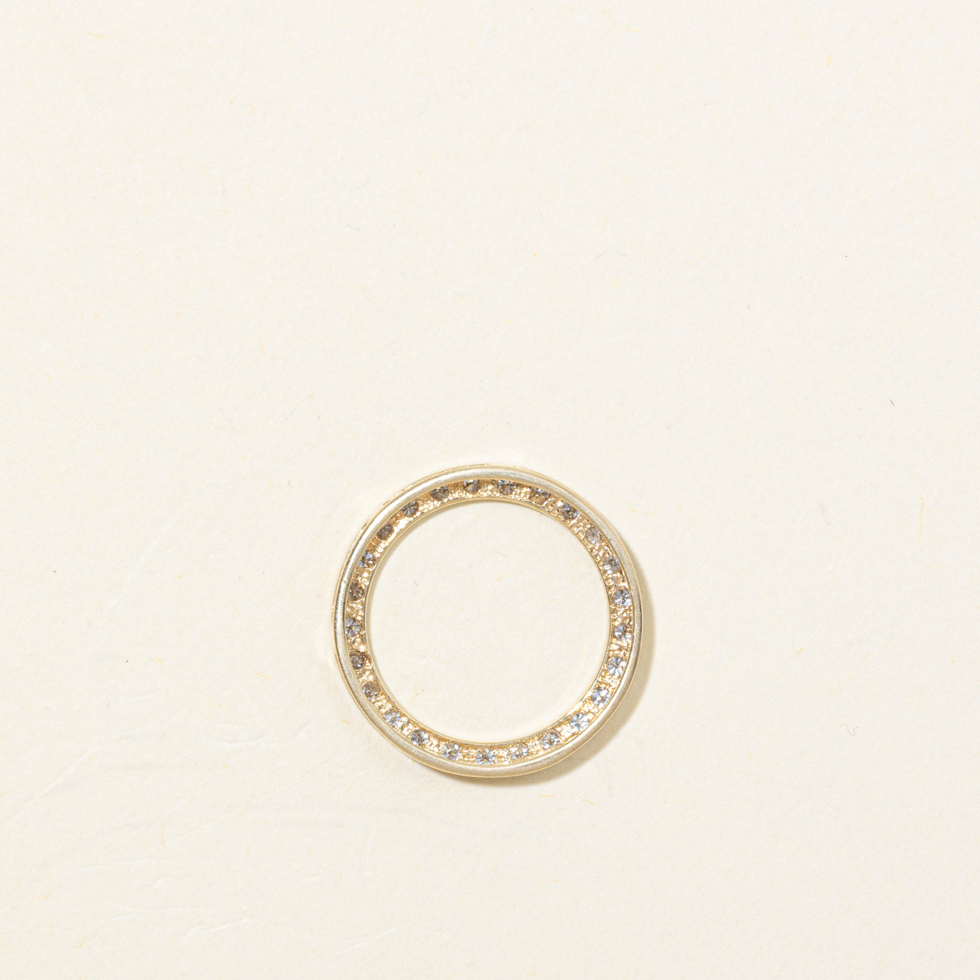 10K Pave Set Diamond Circle Pendant
