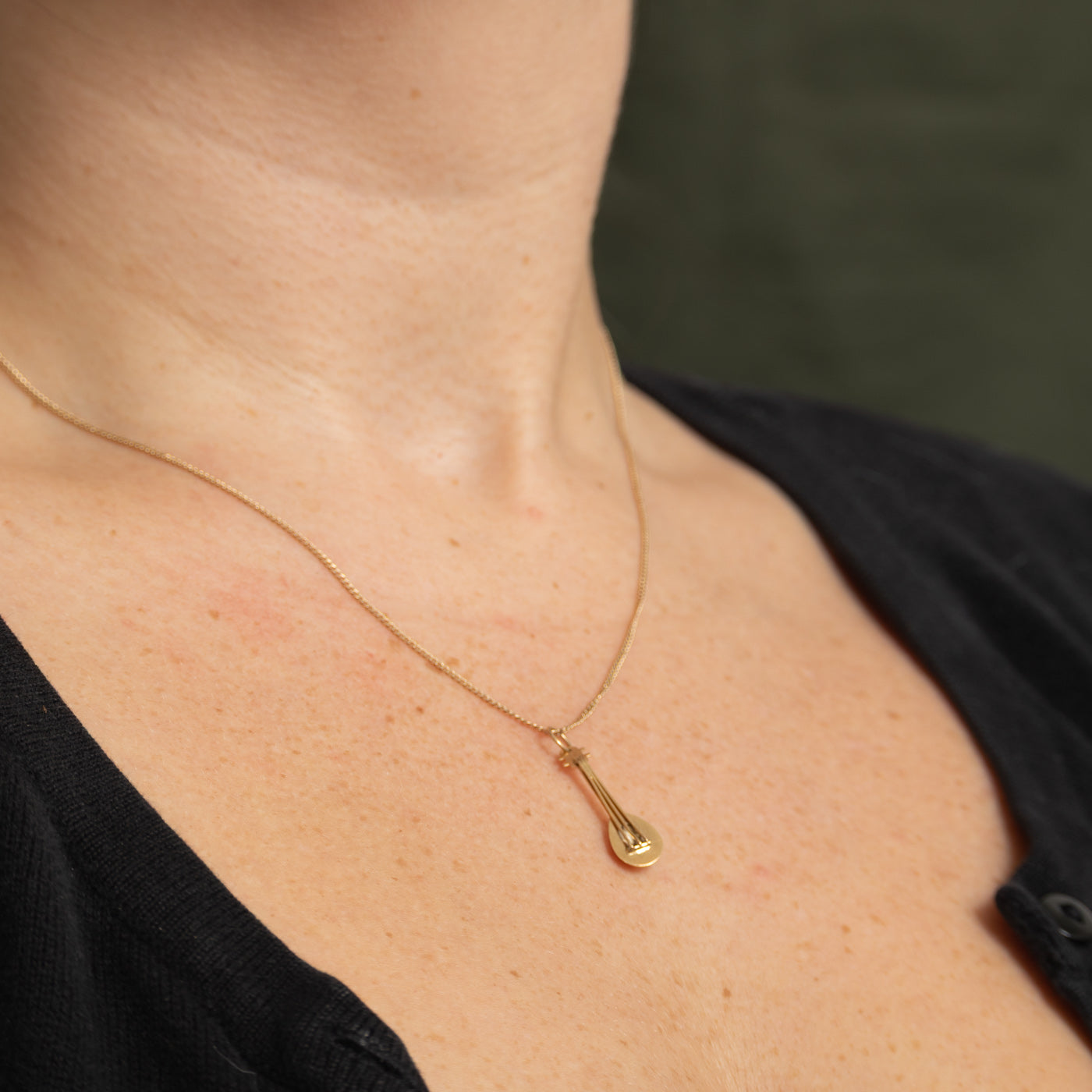 14k Yellow Gold Vintage Mandolin Charm