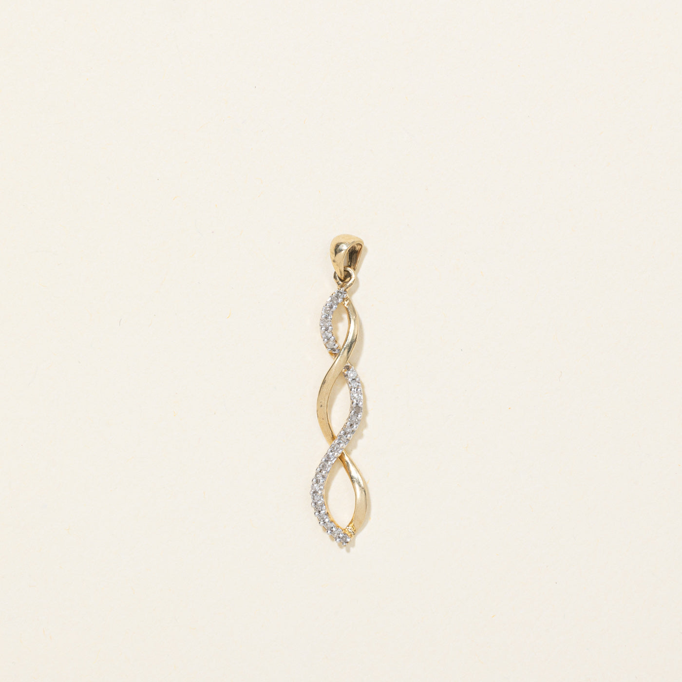 10K Diamond Cross Over Journey Pendant