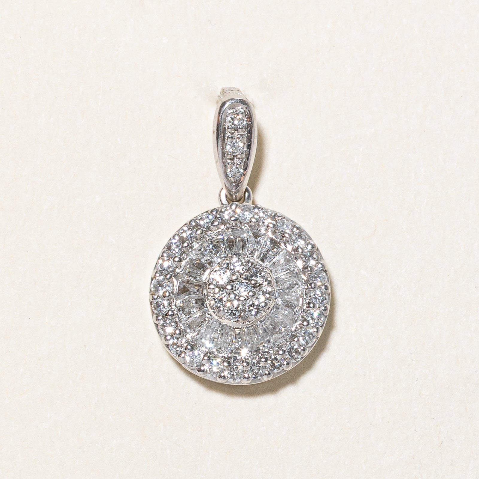 Diamond Cluster Round Pendant | 0.70ctw