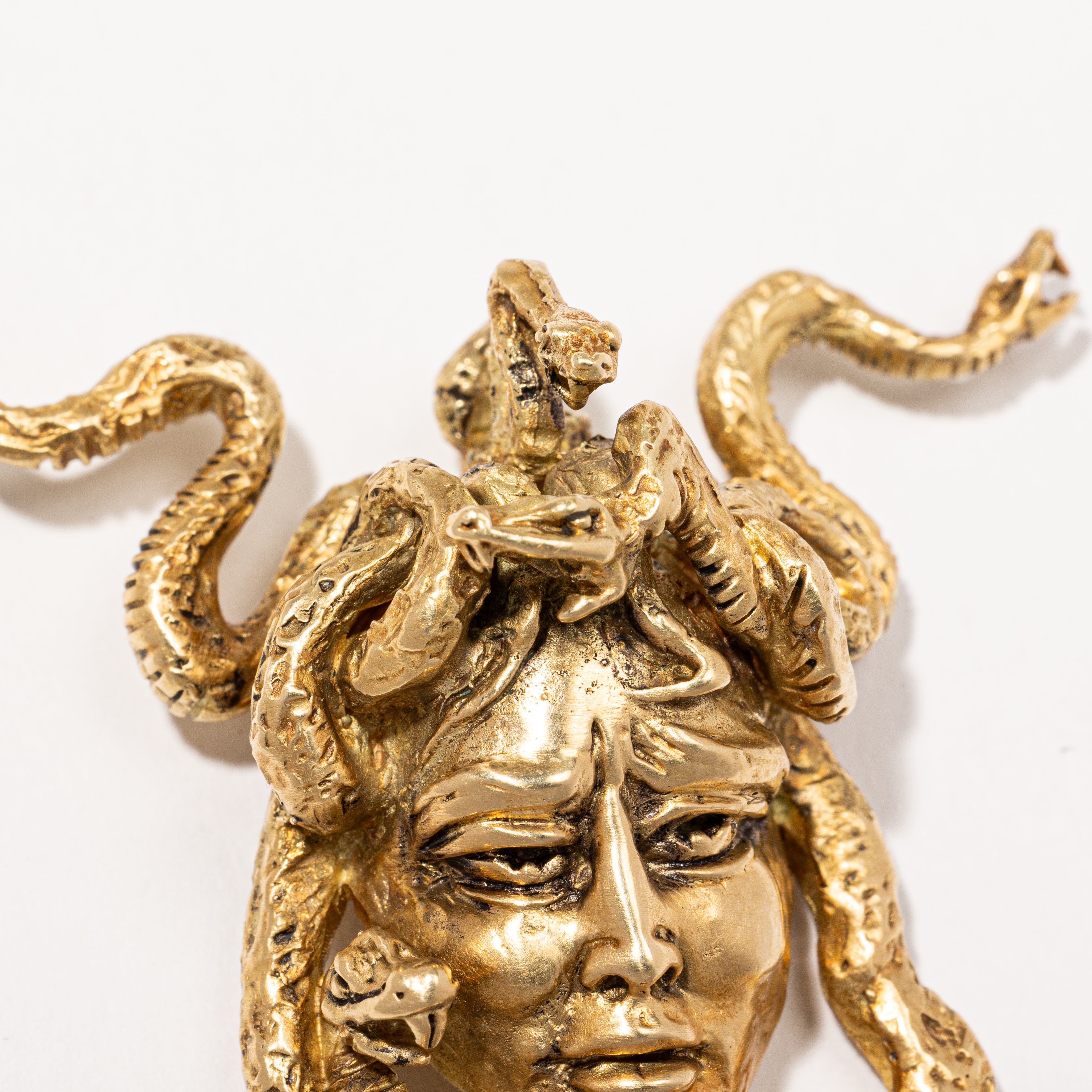 16k Gold Medusa Head Pendant