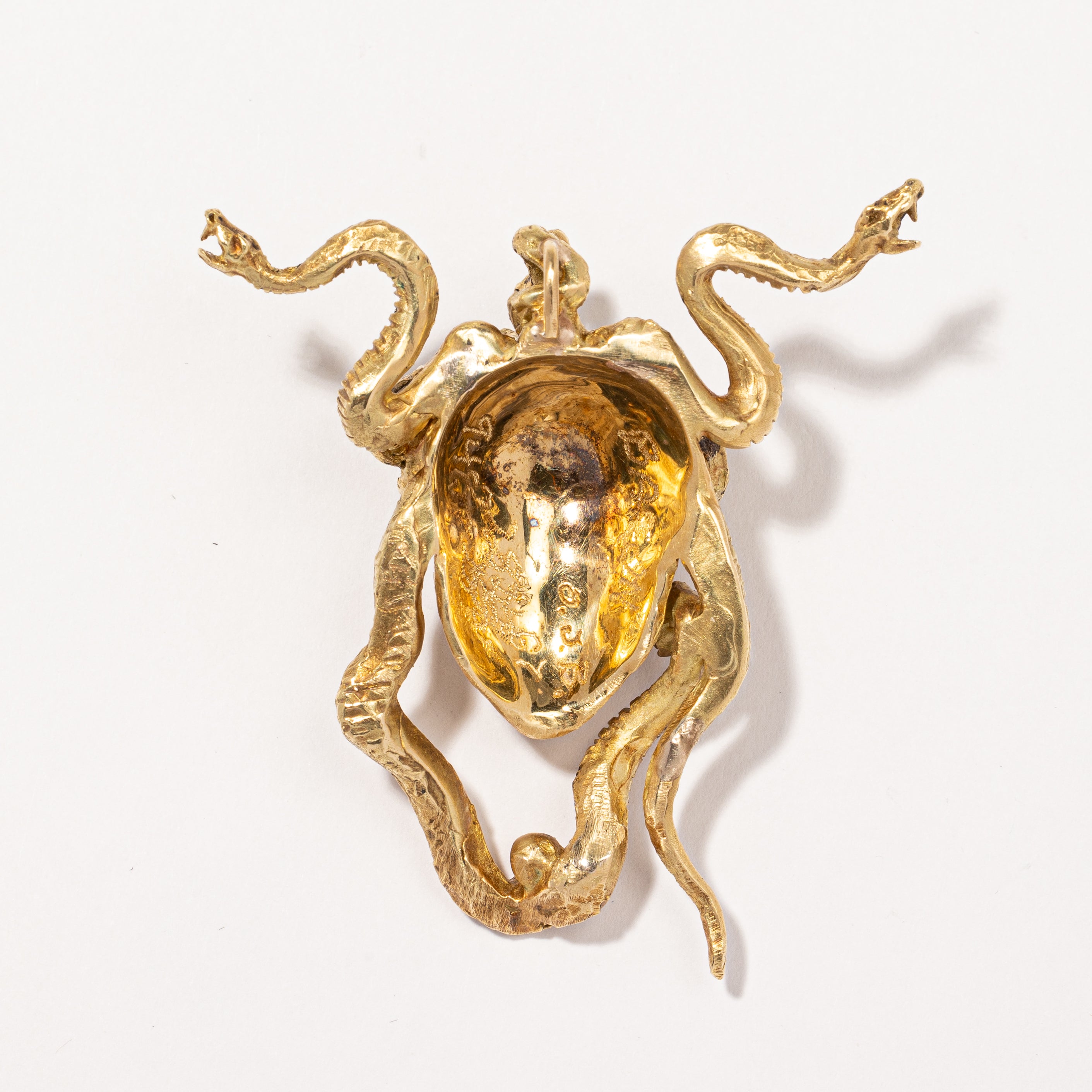 16k Gold Medusa Head Pendant