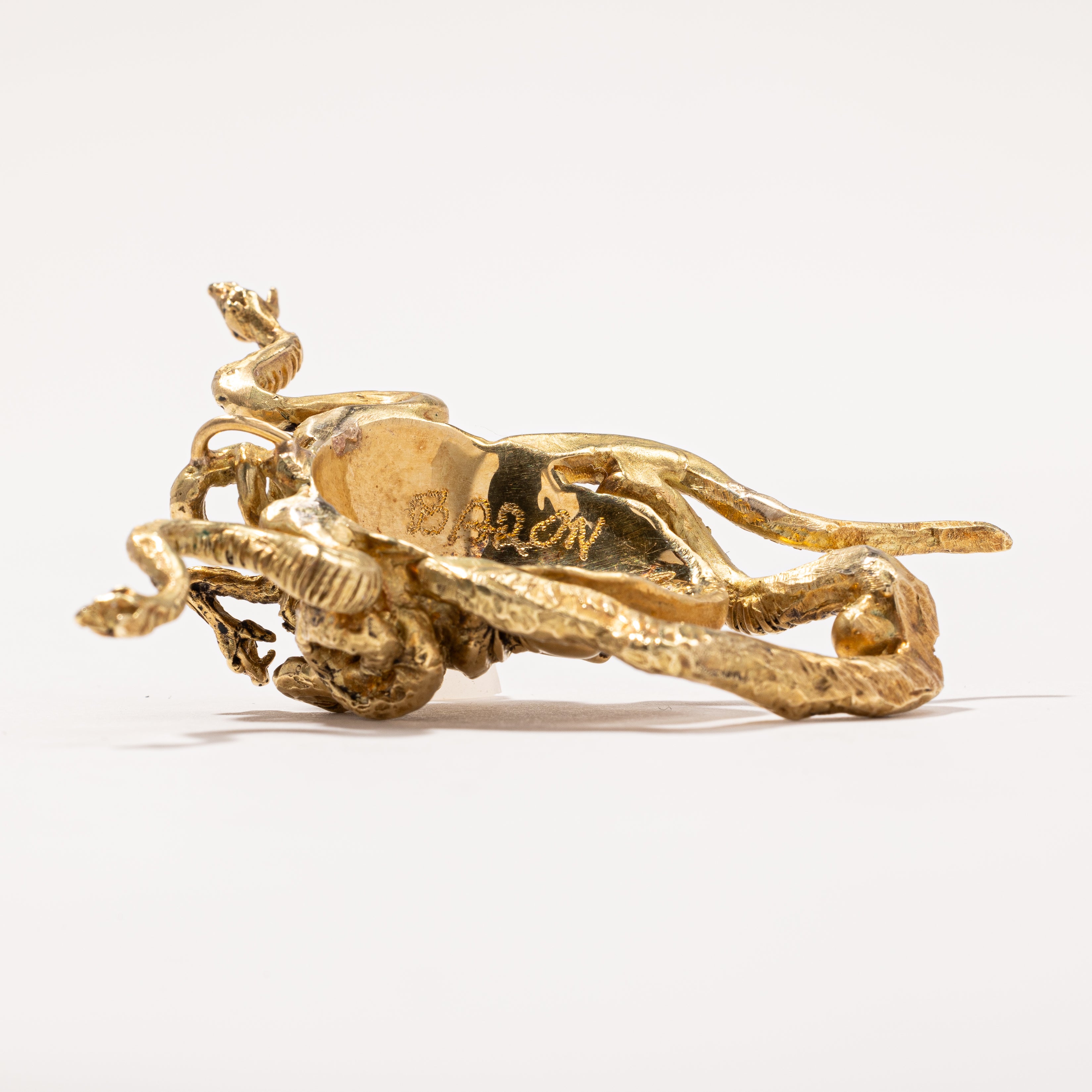 16k Gold Medusa Head Pendant
