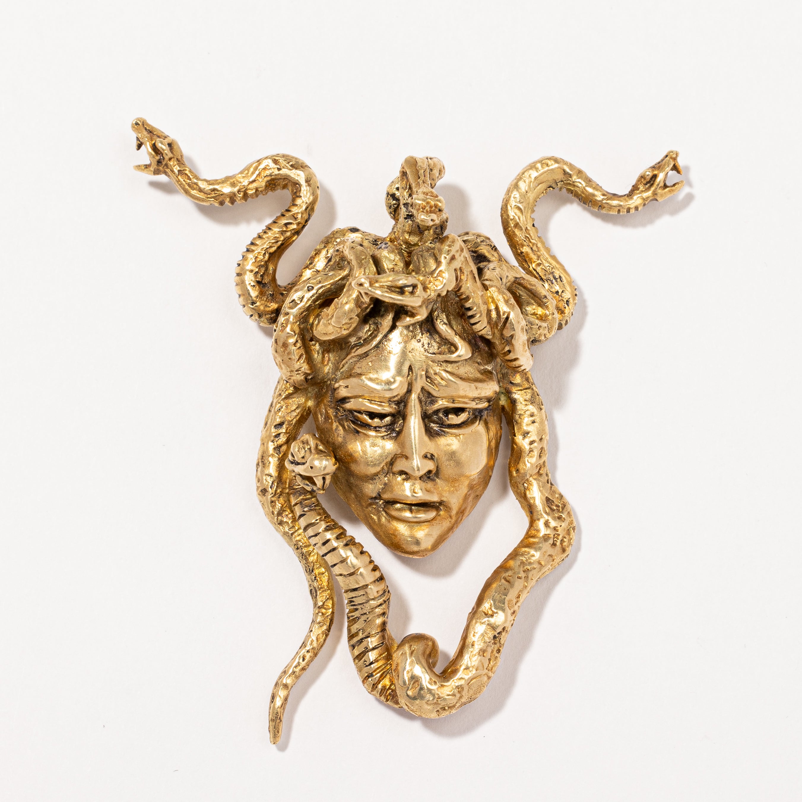 16k Gold Medusa Head Pendant