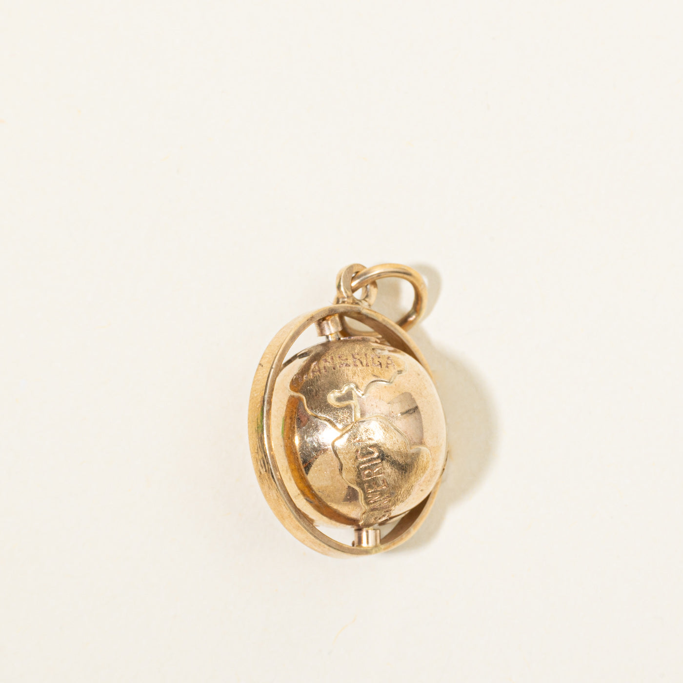 10k Yellow Gold Globe Charm