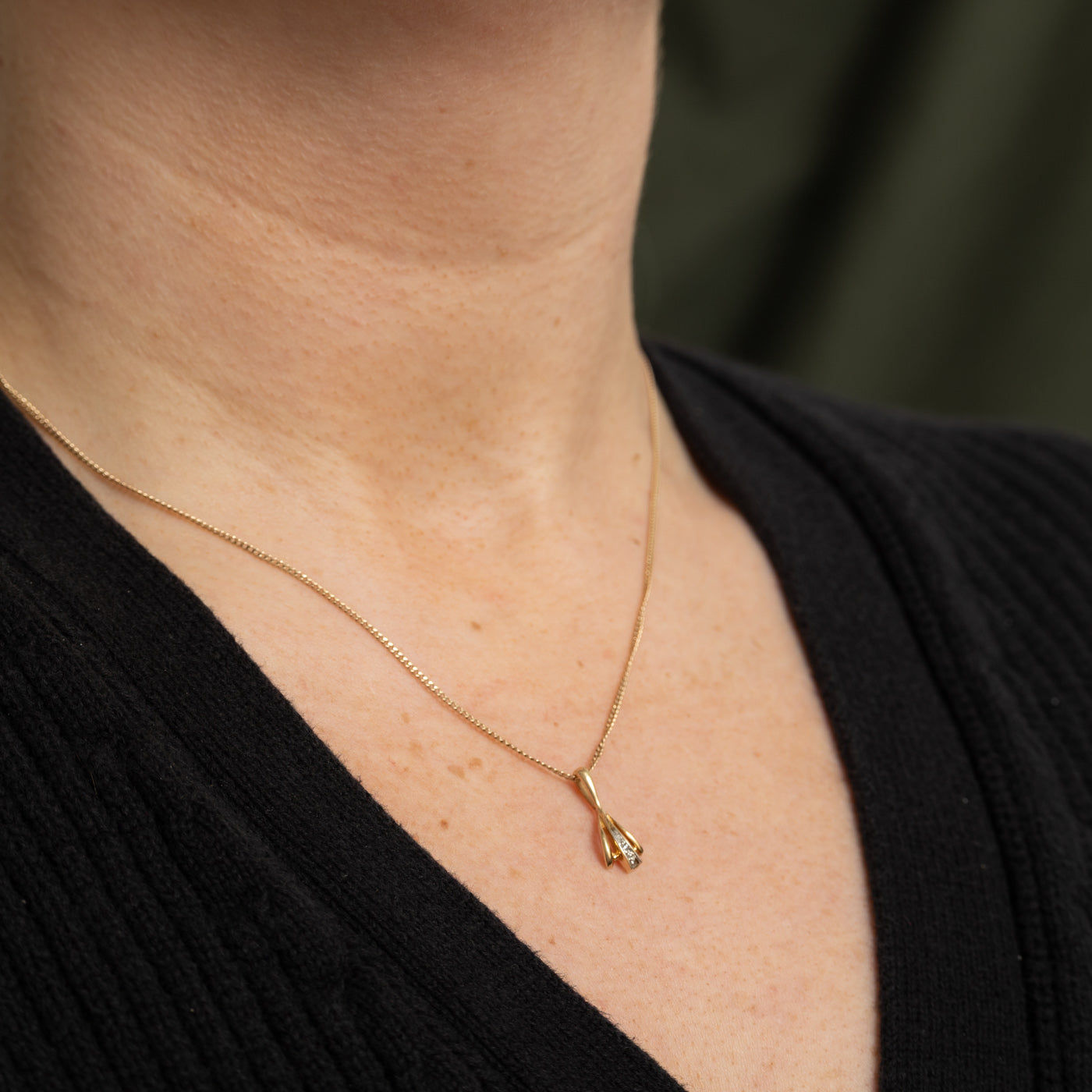 Pendentif abstrait en diamant 10 carats