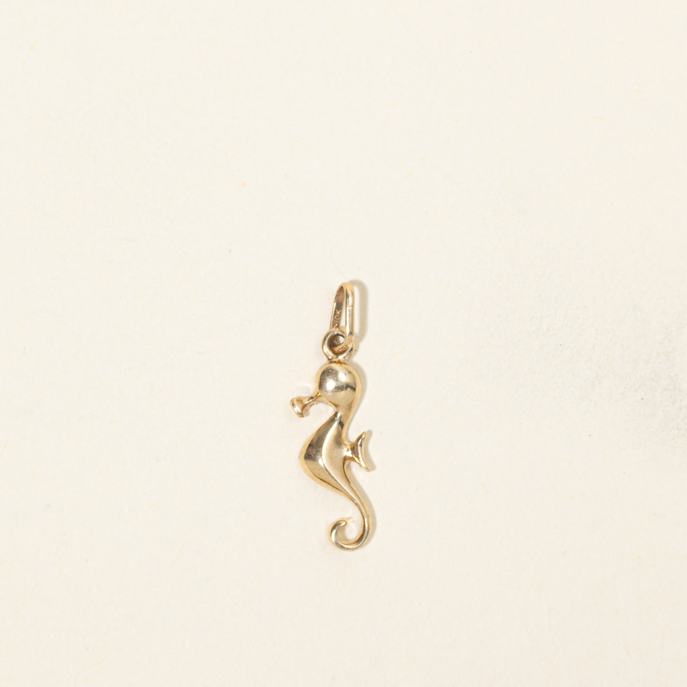 10k Yellow Gold Seahorse Charm