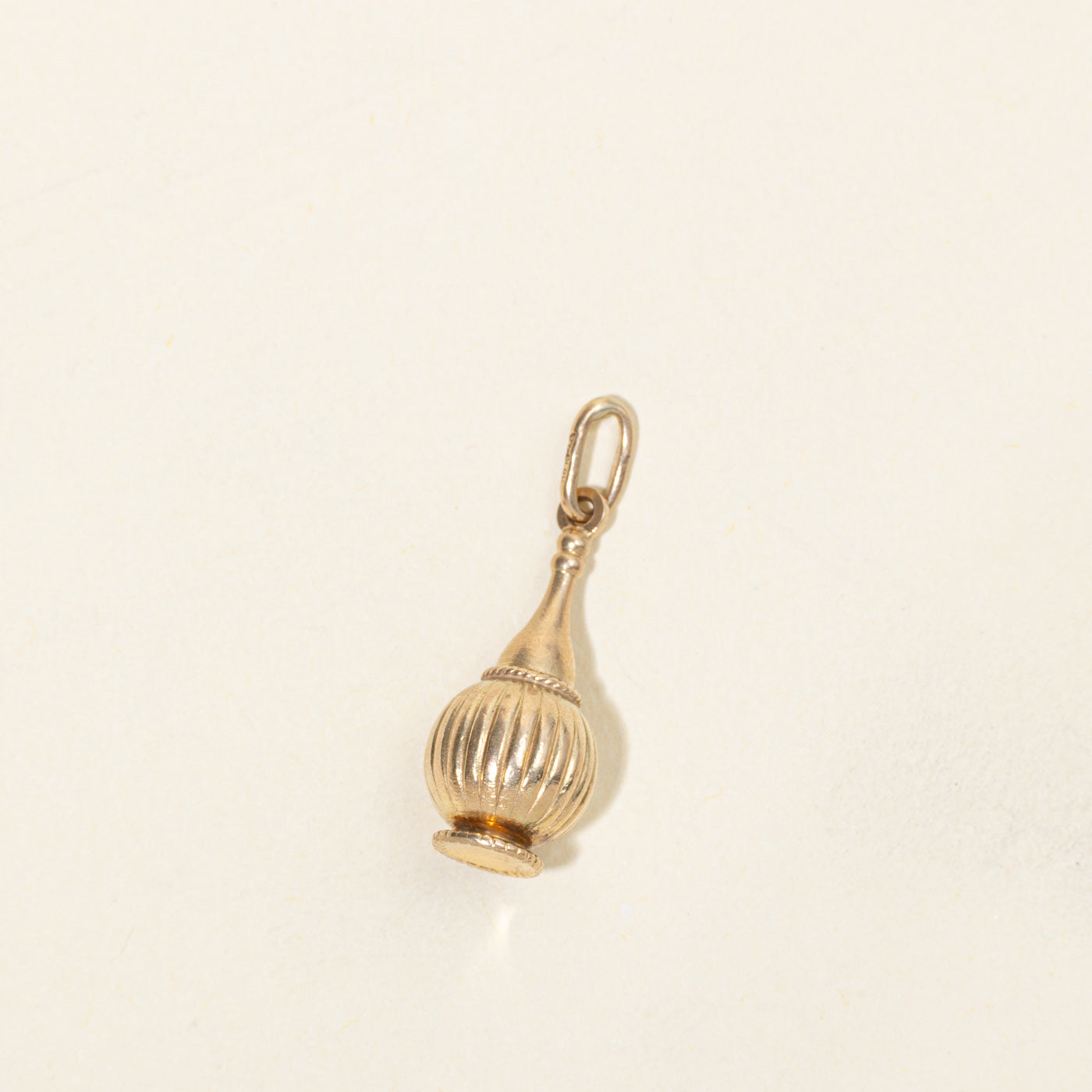 10k Yellow Gold Chianti Wine Bottle Charm