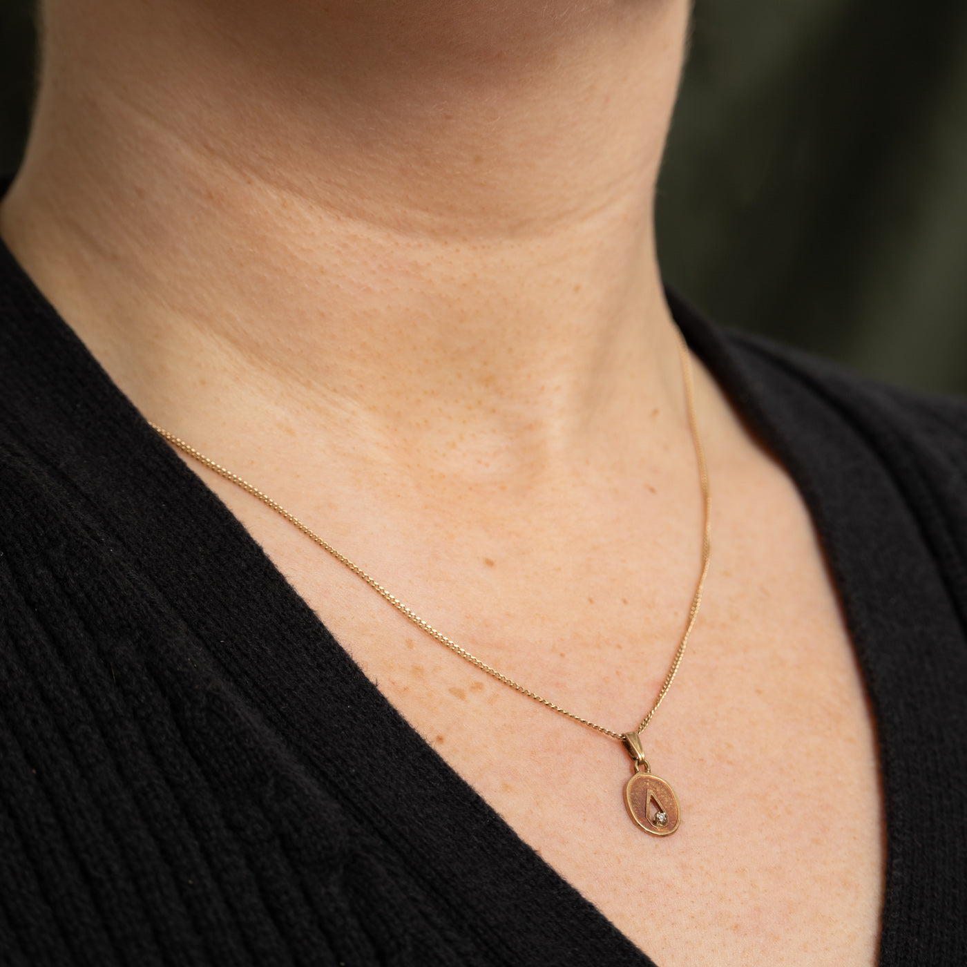 10K Diamond Open Textured Oval Pendant