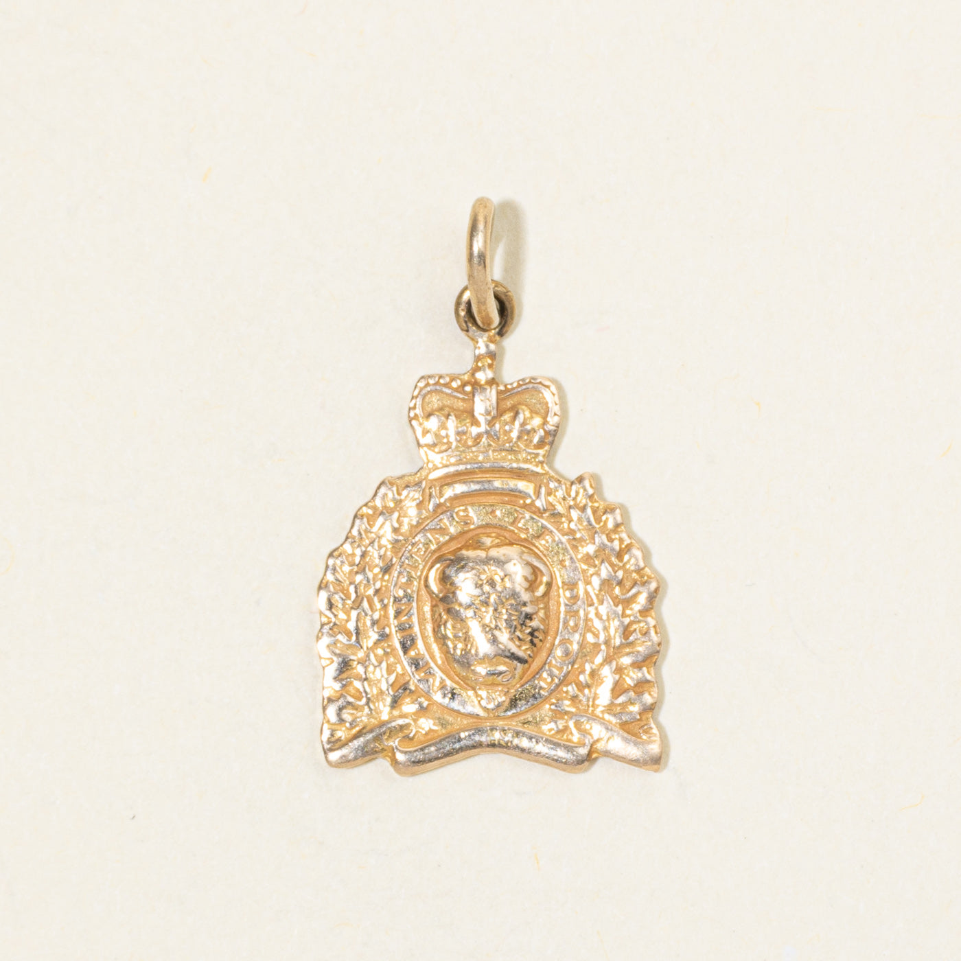 14k Yellow Gold Crest Charm