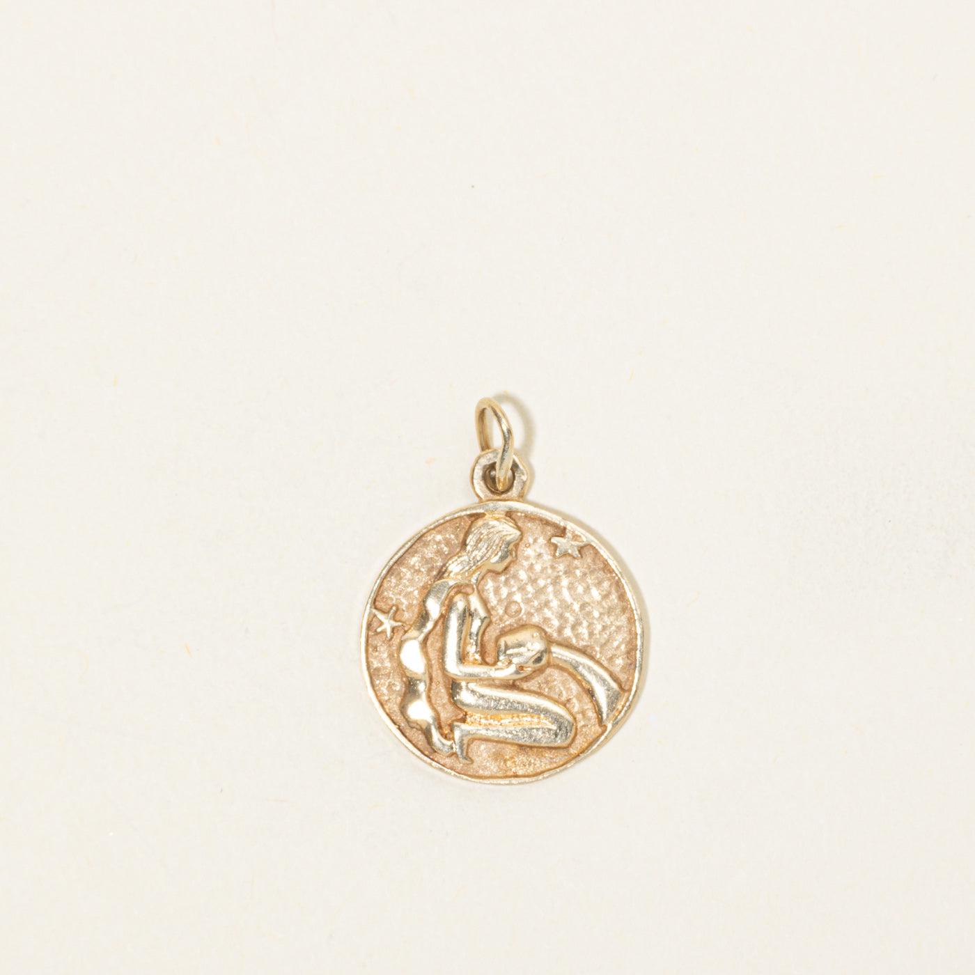 14k Yellow Gold Aquarius Zodiac Charm